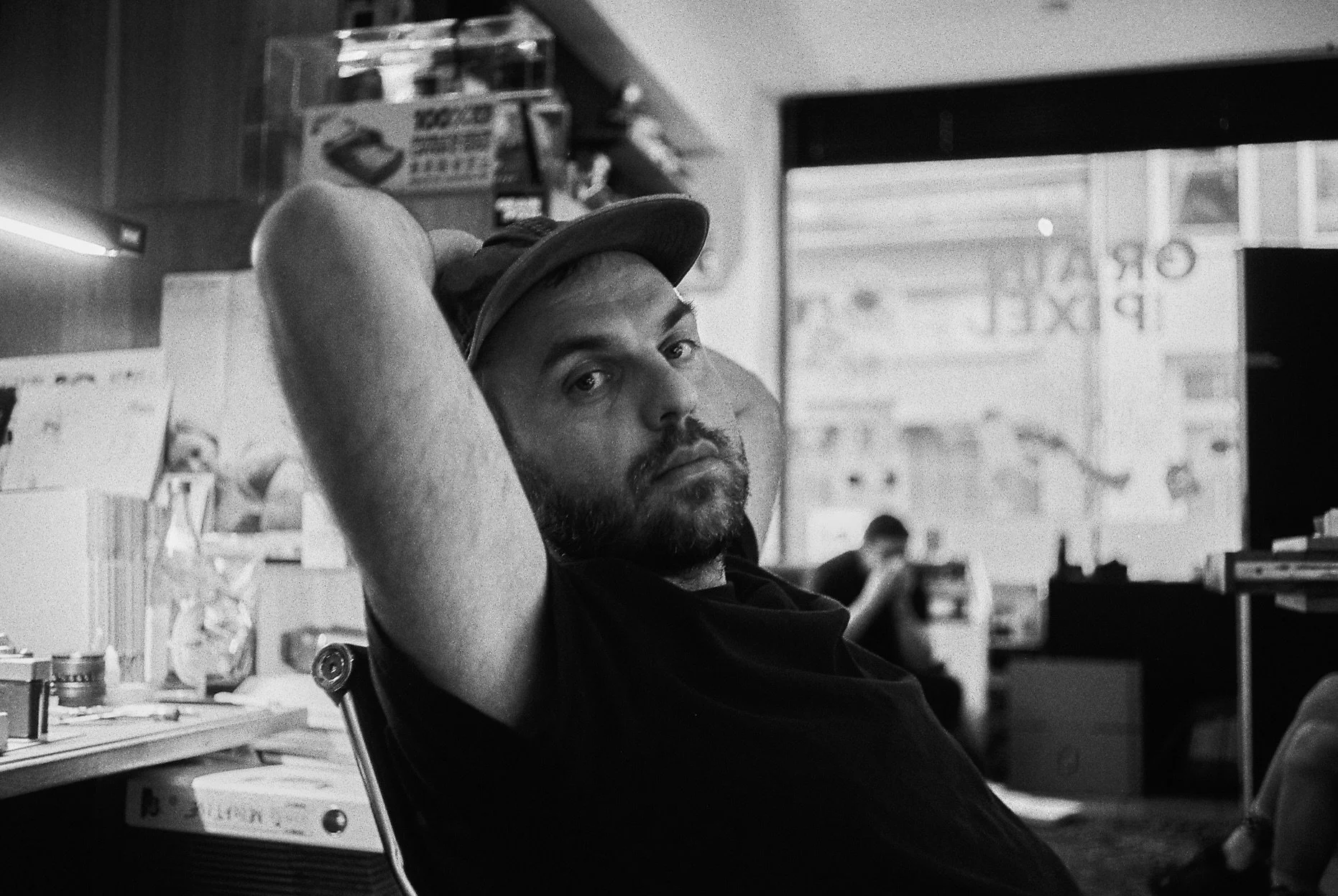 It&rsquo;s a Kuba!

📷: Leica M2
🎞️: HP5+ (ISO 800)