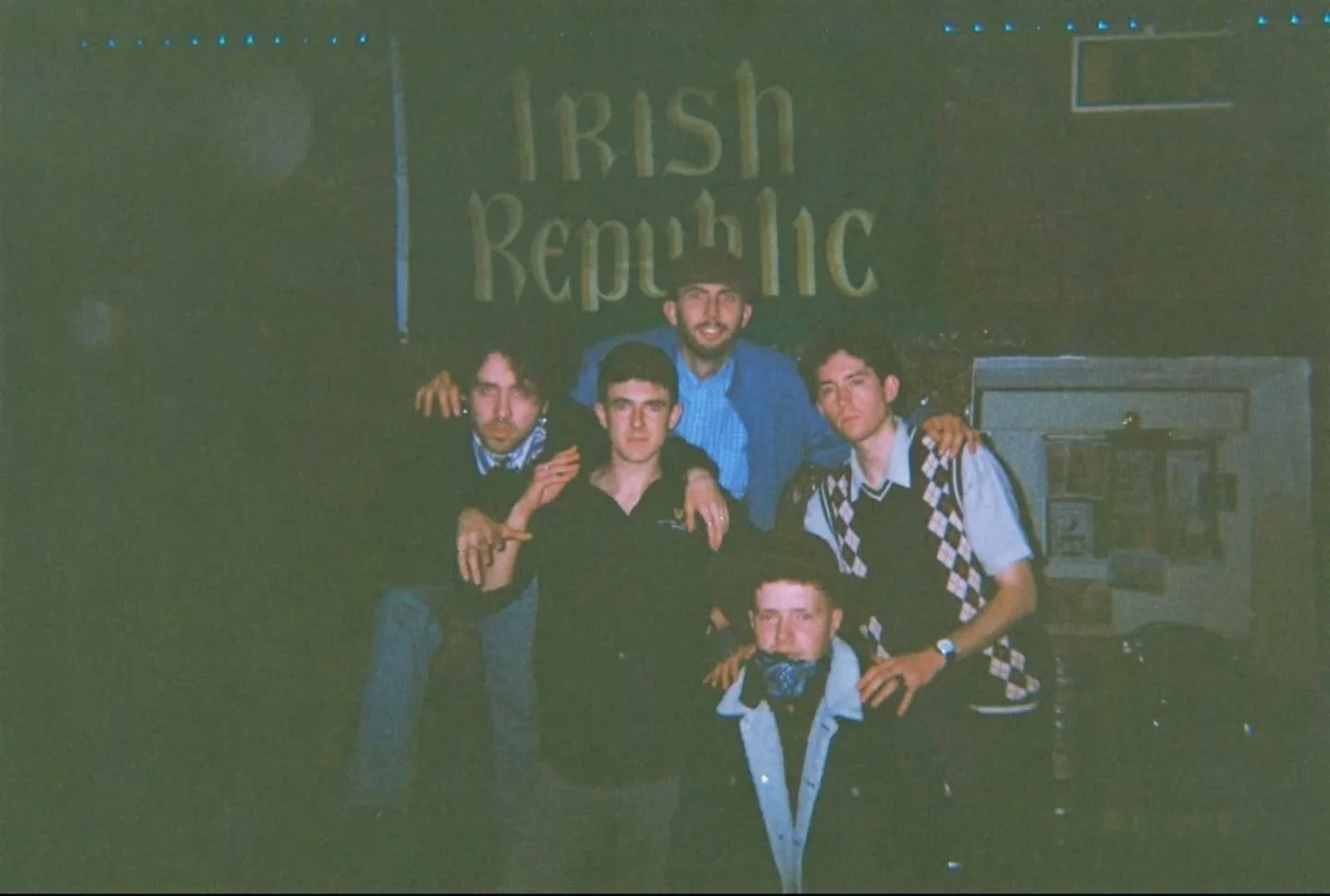 C&uacute;pla ghrianghraif &oacute;n Fh&oacute;mhair ⁊ Gheimhreadh 2023 🌌

Seolaig&iacute; bhur gcuimhn&iacute; f&eacute;in chugainn tr&iacute; r&iacute;omhphost ag runai@anclub.ie