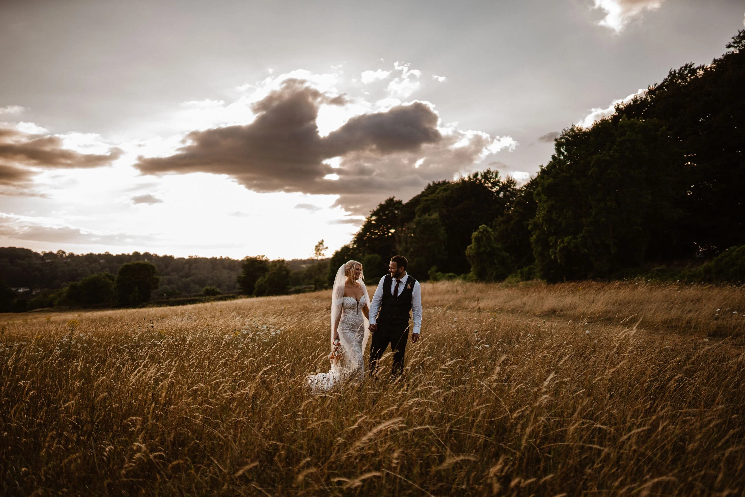 nicholas-moylan-photography-Limpley-Stoke-bath-wedding-31.jpg