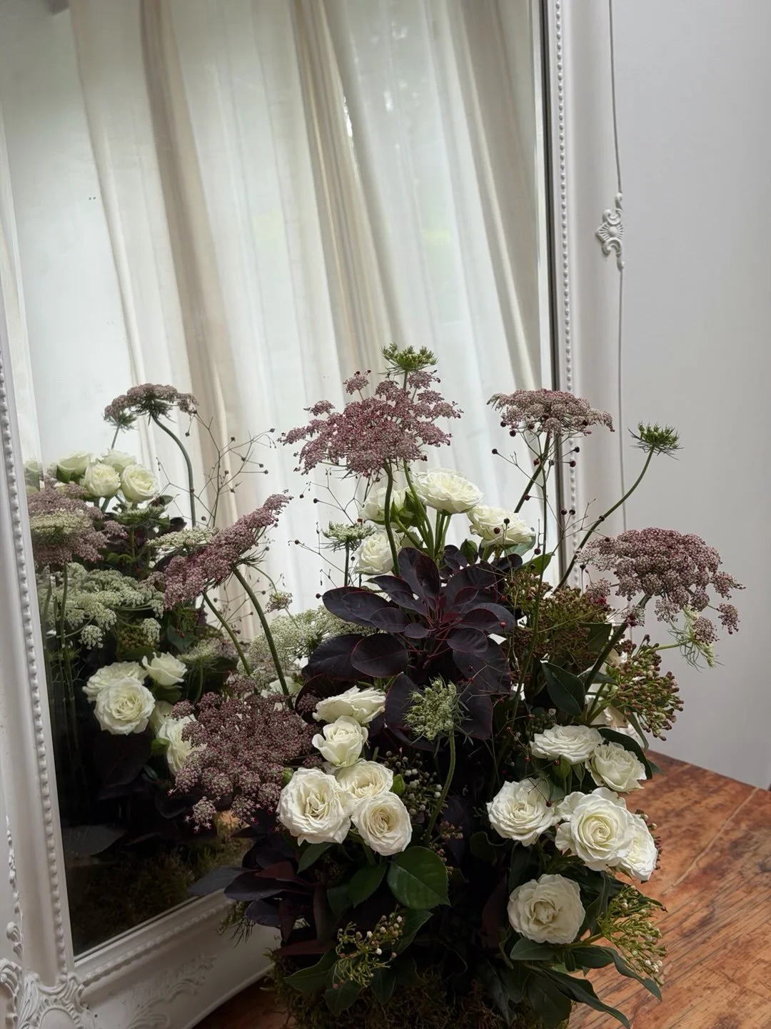Autumnal for @glossify 🍂

#florist #ukflorist #arrangementflower #eventflowers #autumnflowers