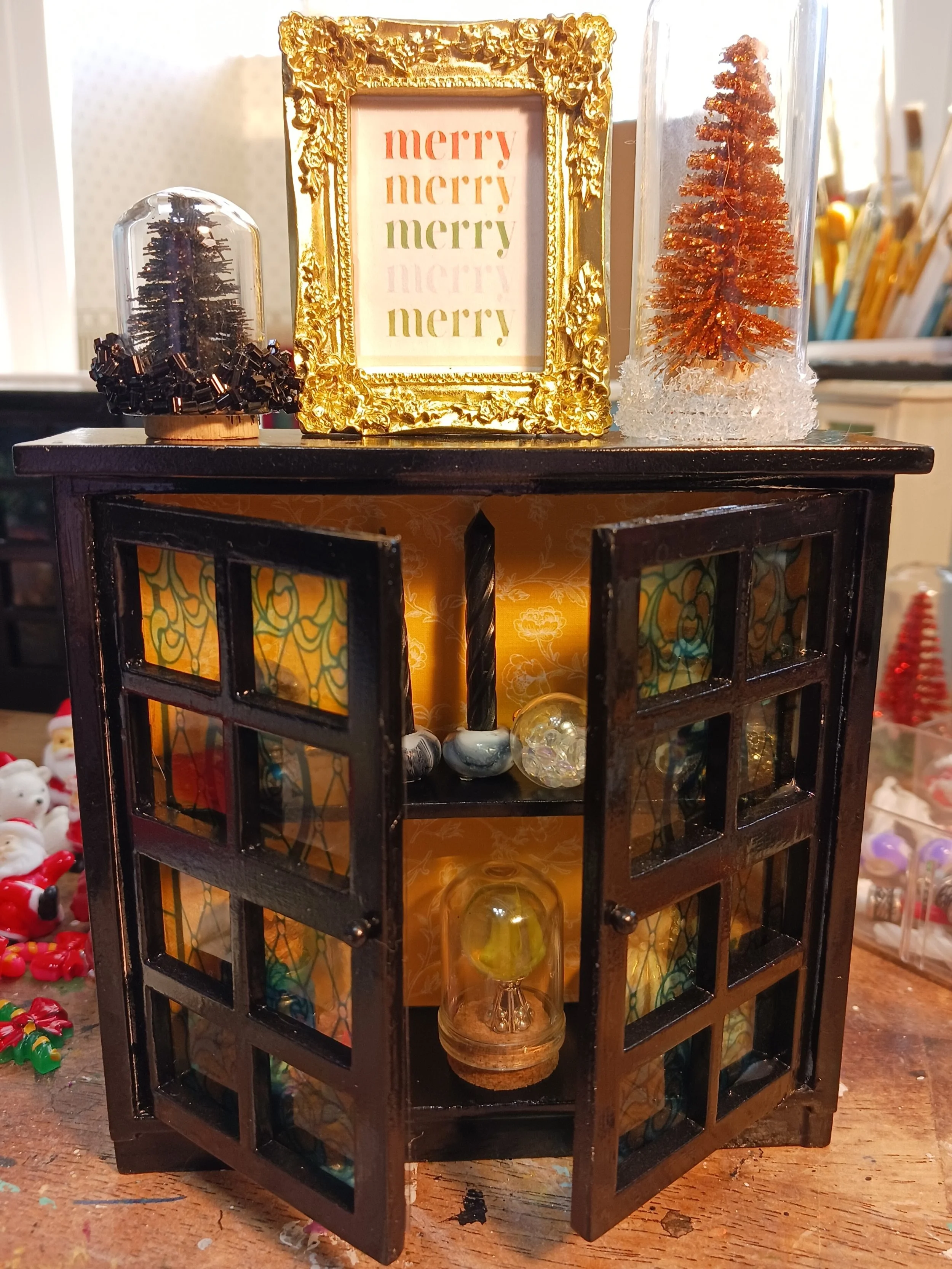 Curio Cabinet in Black and Gold