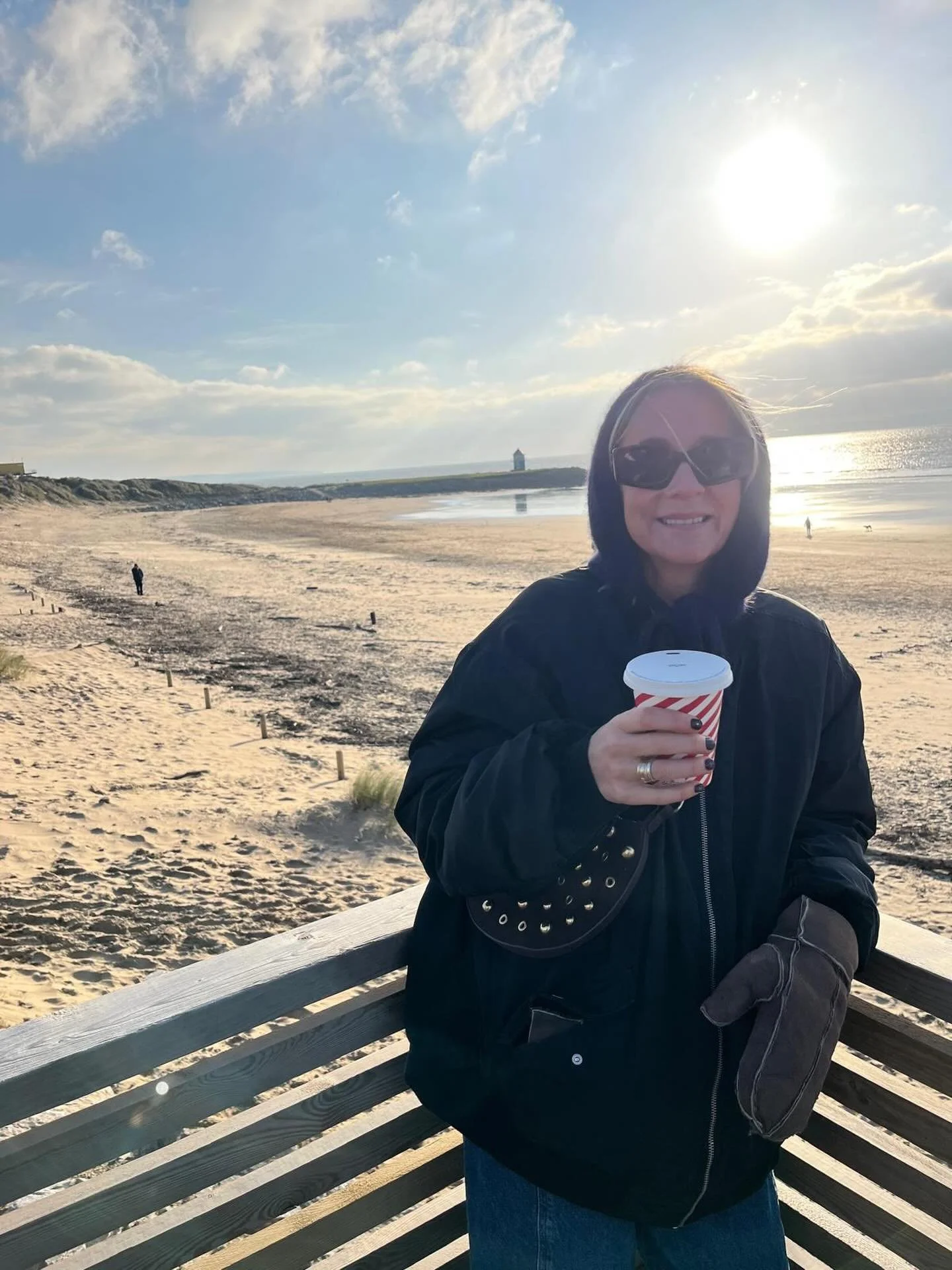 Winter for me is a time to slow down - I love how life just feels simpler in Jan - when we have less in the diary &amp; days out are shorter.  This is a photo of me at home this Christmas enjoying the beautiful Winter light post swim &amp; sauna 🙌🏻