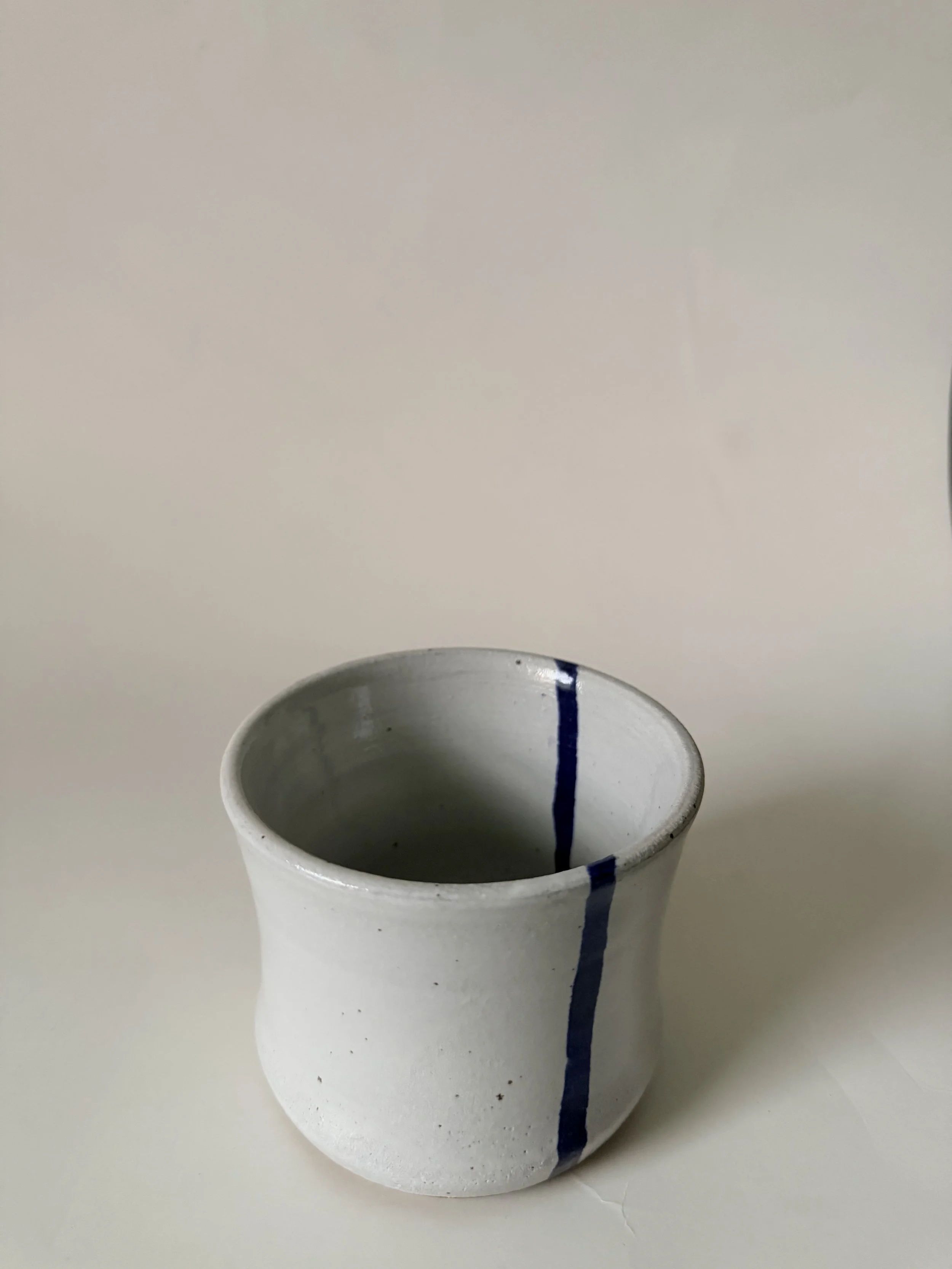 Cup with blue line - 3