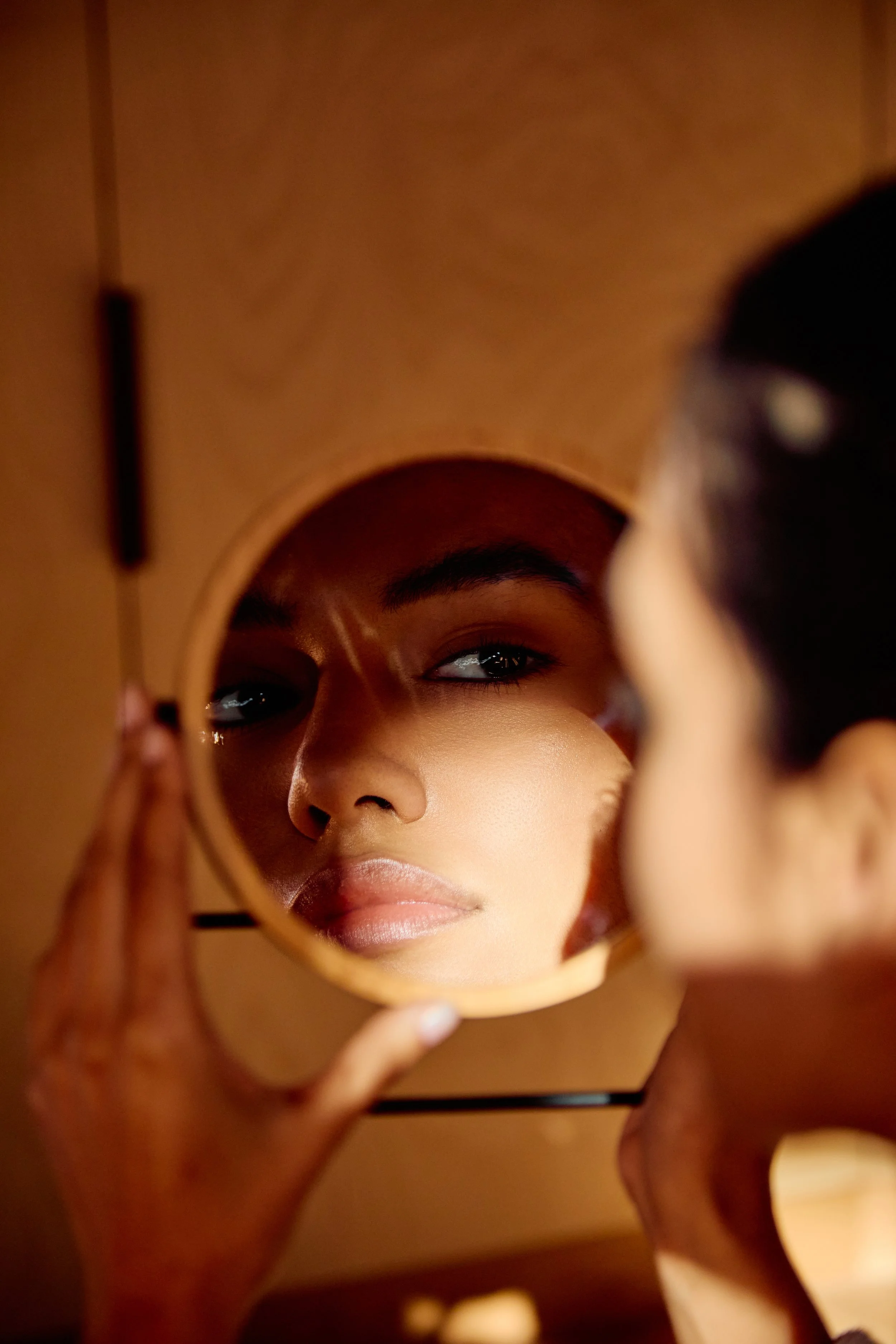 The Natural Glow Experience. Awe Sol + Luna. West London.