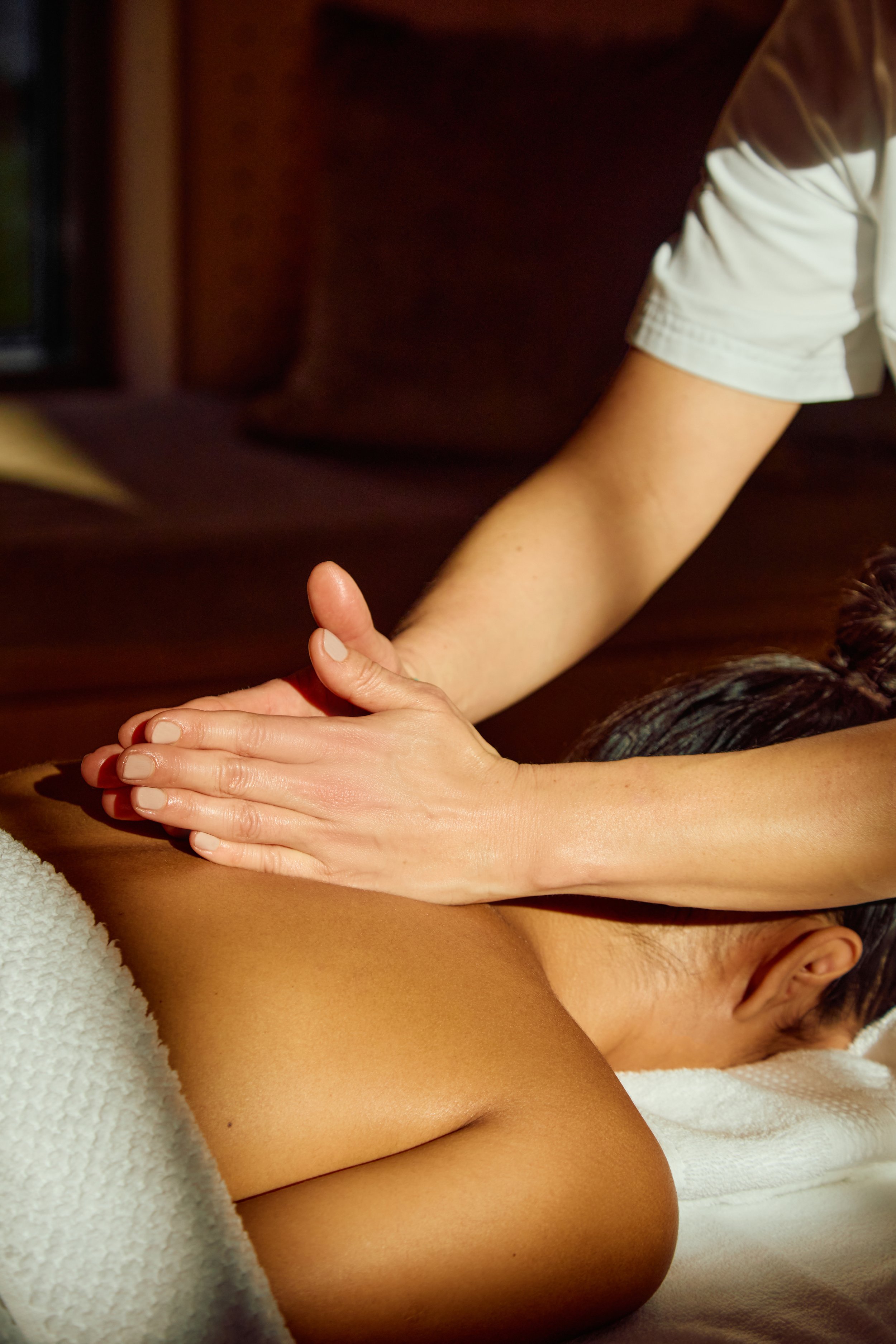 Awe Sol & Luna Holistc Massage.