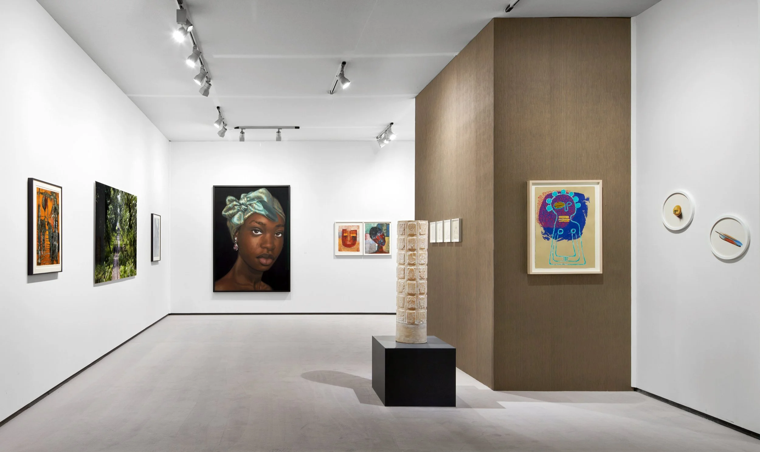 23_GRAYSC_Tafeta 4a.jpg