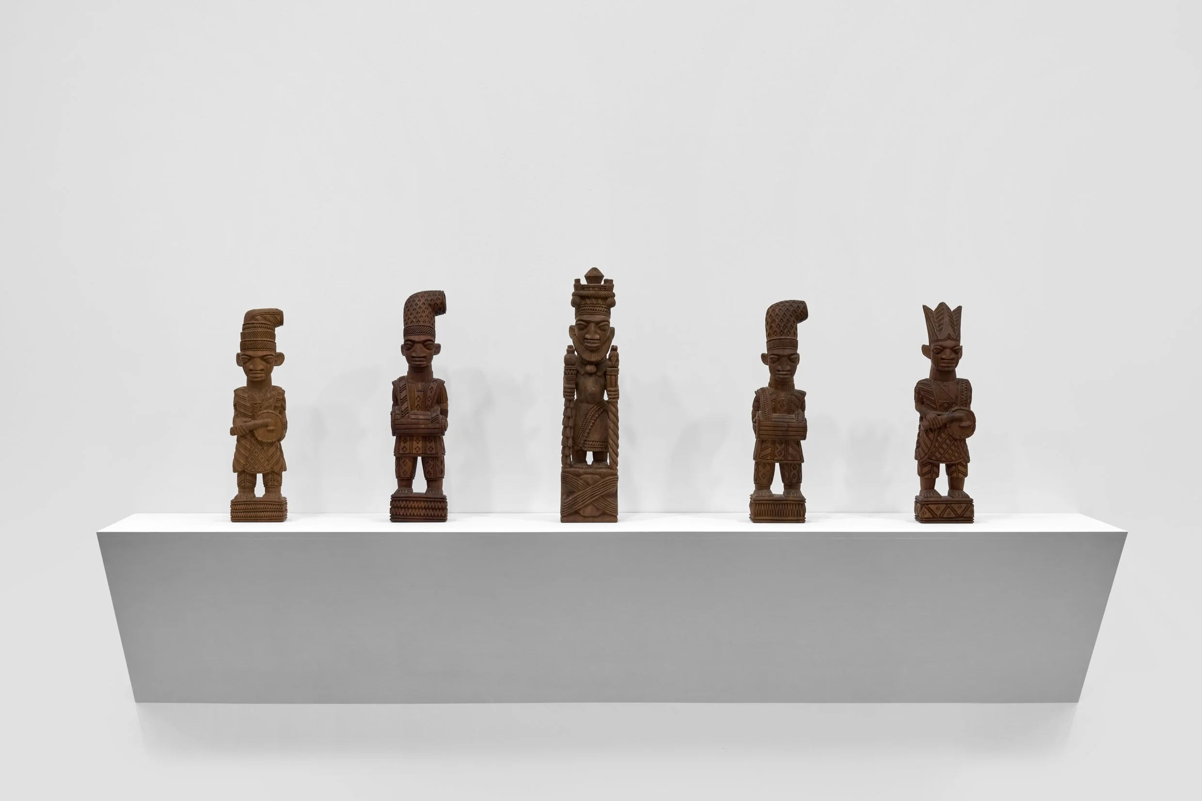 26GRAYSC_FriezeMasters_Tafeta_07_A4.jpg