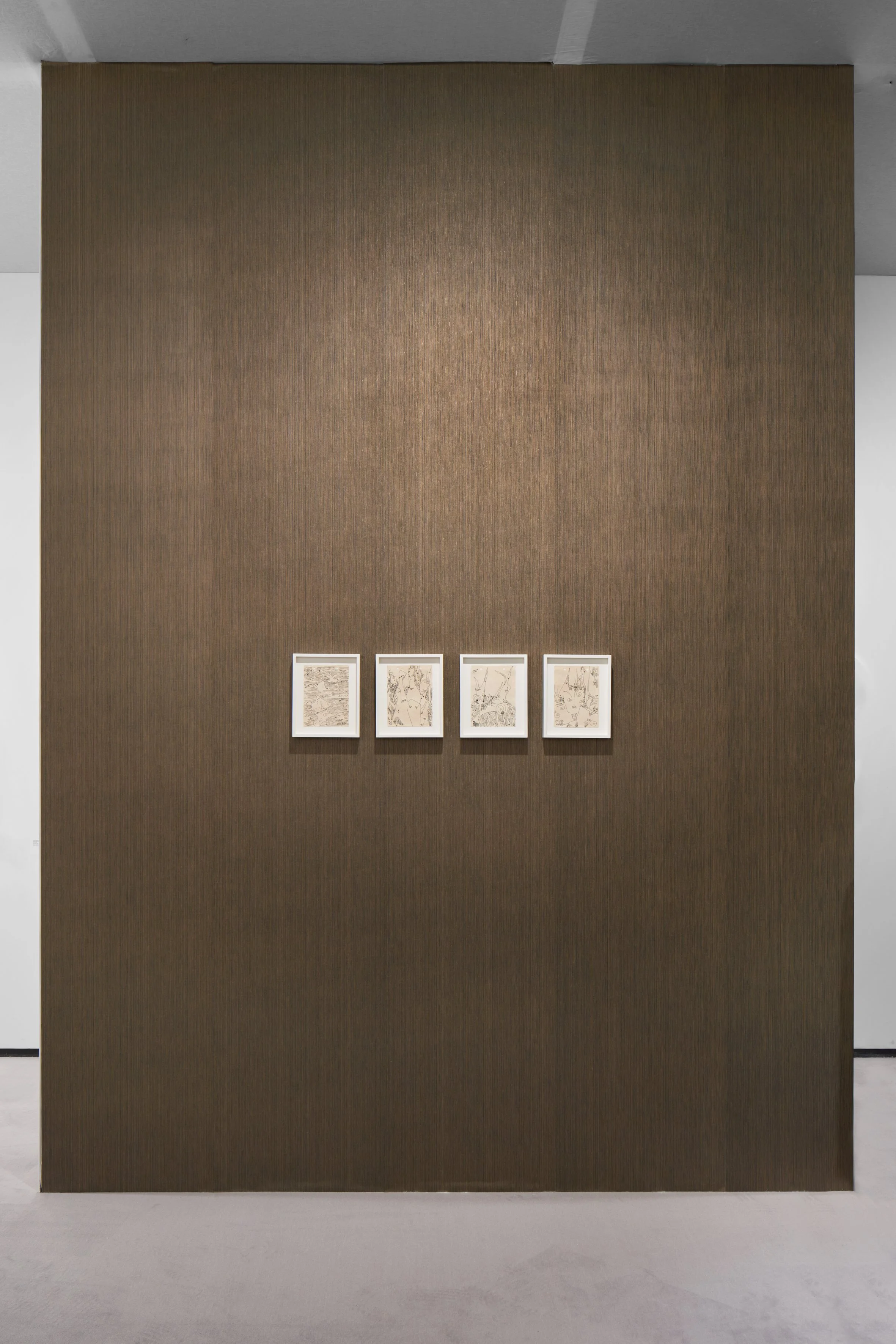 23_GRAYSC_Tafeta 3.jpg