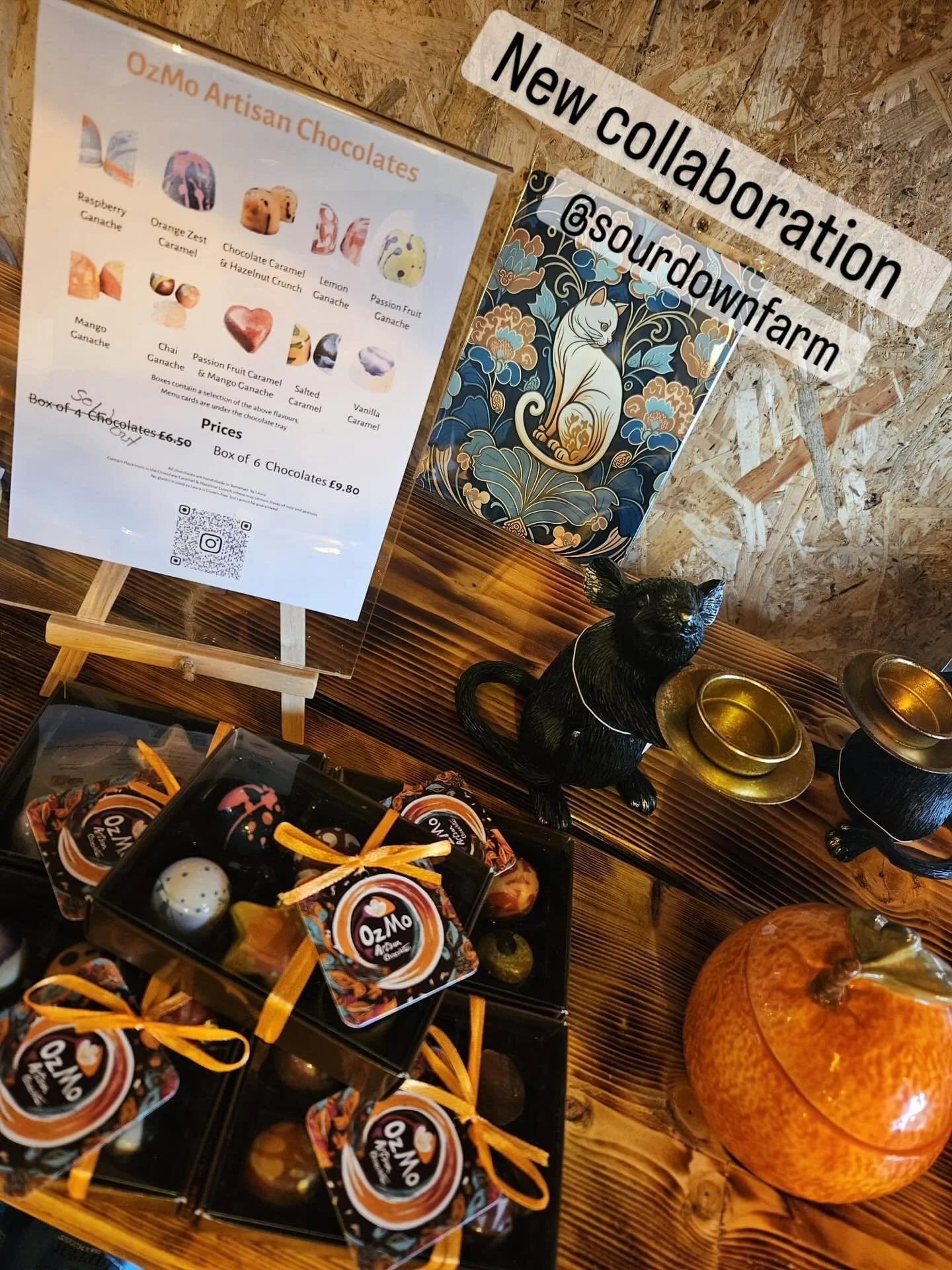 ✨ New stockist ✨
I&rsquo;m so excited to share that my chocolates are now available at Sourdown Poultry Farm Cafe &amp; Shop in Butleigh 🐓🌿
A beautiful local spot championing great food and produce&mdash;perfect company for handcrafted chocolate.
P