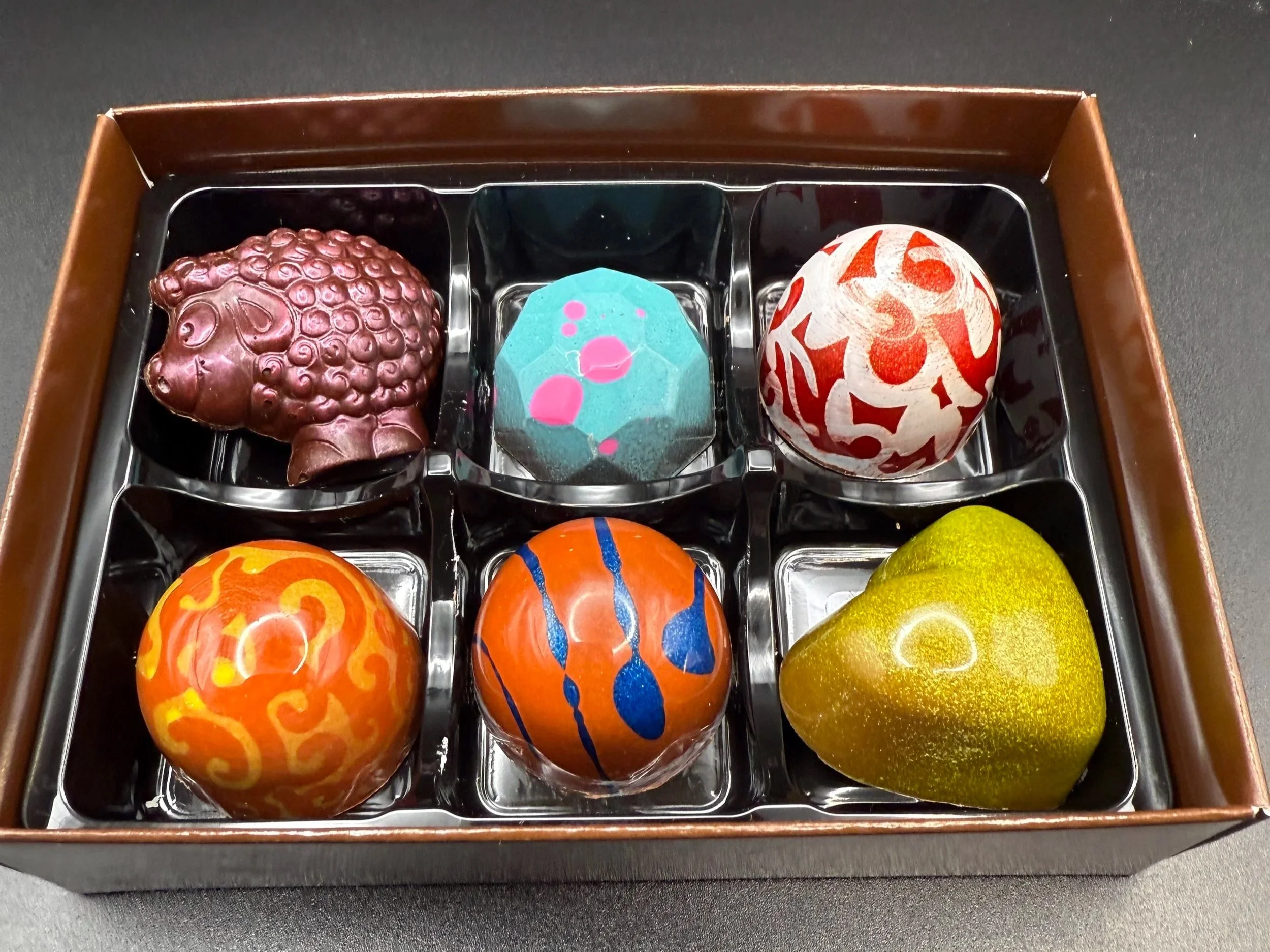 Box of 6 Assorted Luxury Chocolates