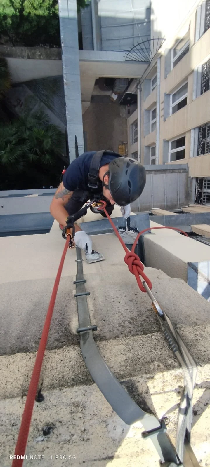 Reprise d'une fissure en façade 
