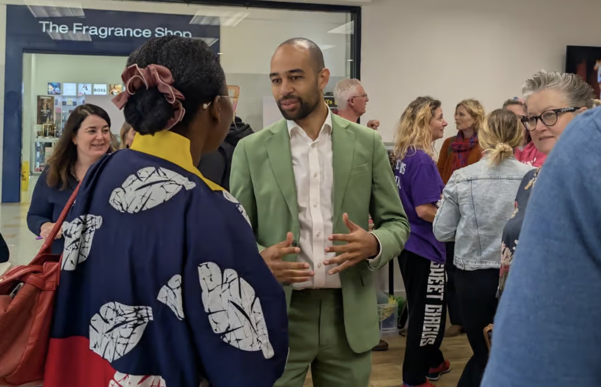 MP Josh Babarinde hosts homelessness support forum