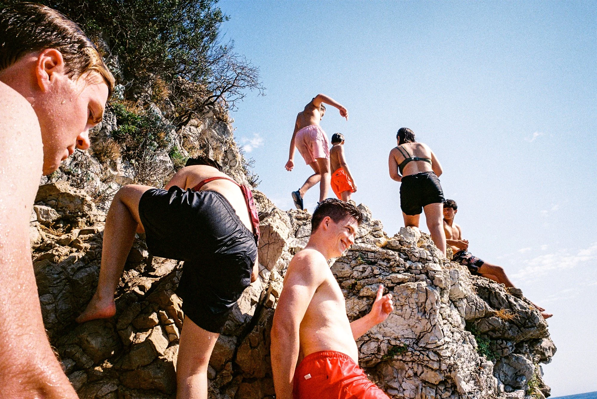 D069195-R1-22-14A.jpg