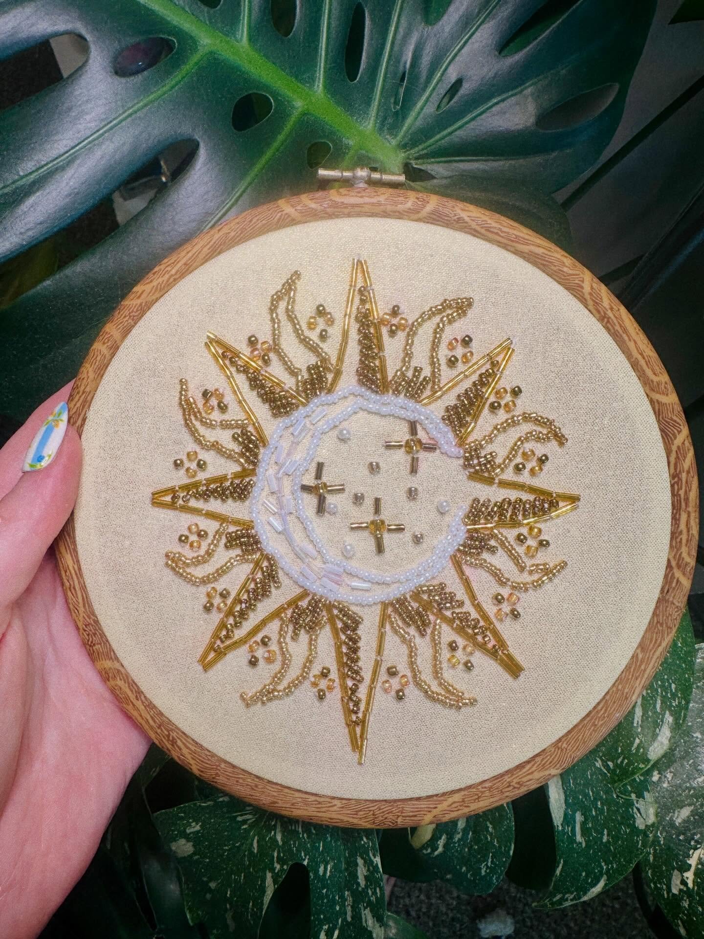 When in doubt, use beads! ☀️I had no idea what color palette to use for this and ended up doing my first full beaded piece!
.
.
.
.
#embroidery #crafts #handmade #hobbies #embroideryart