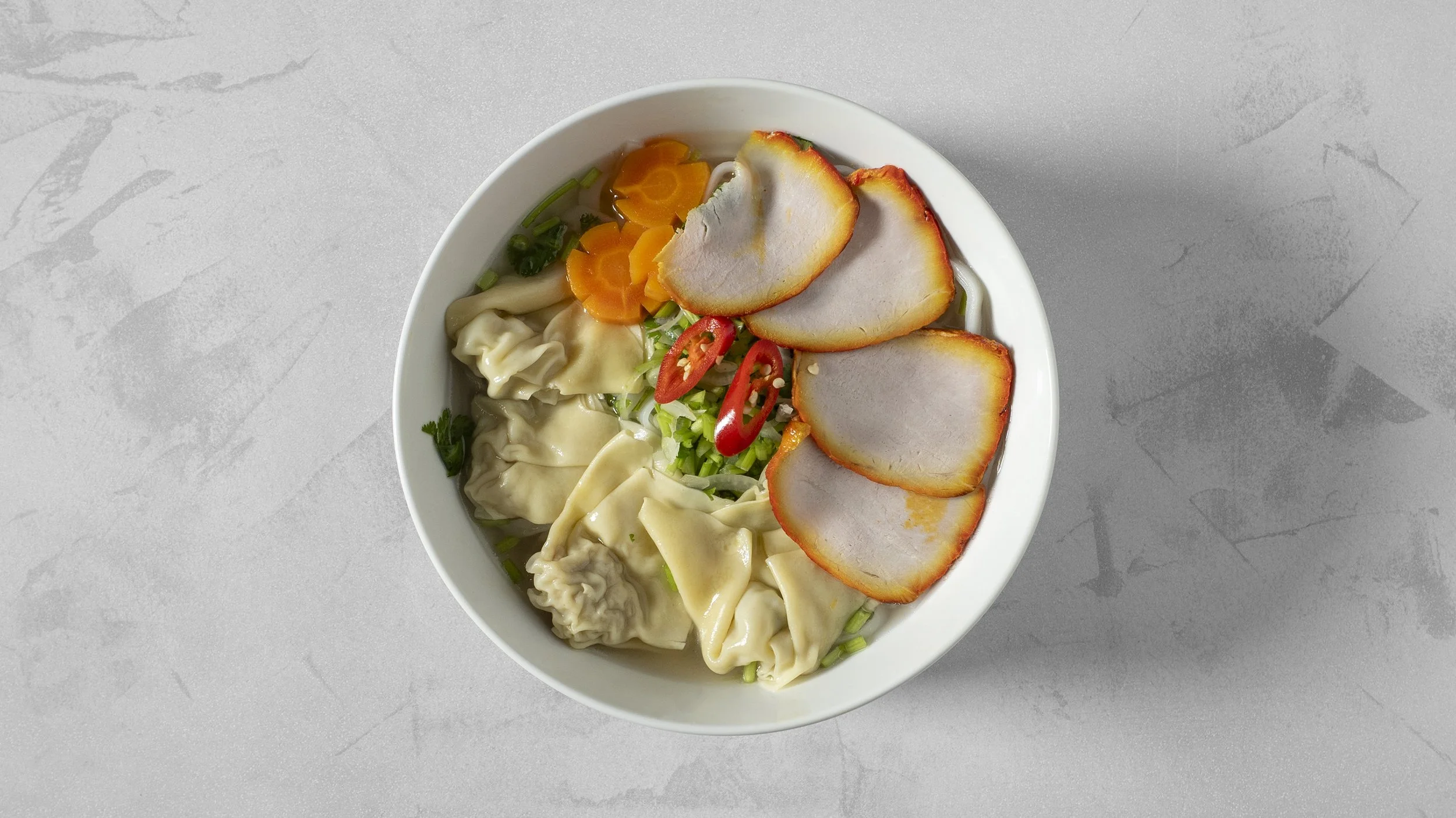 wPT_Mi wonton char siu hu tieu nuoc.jpg