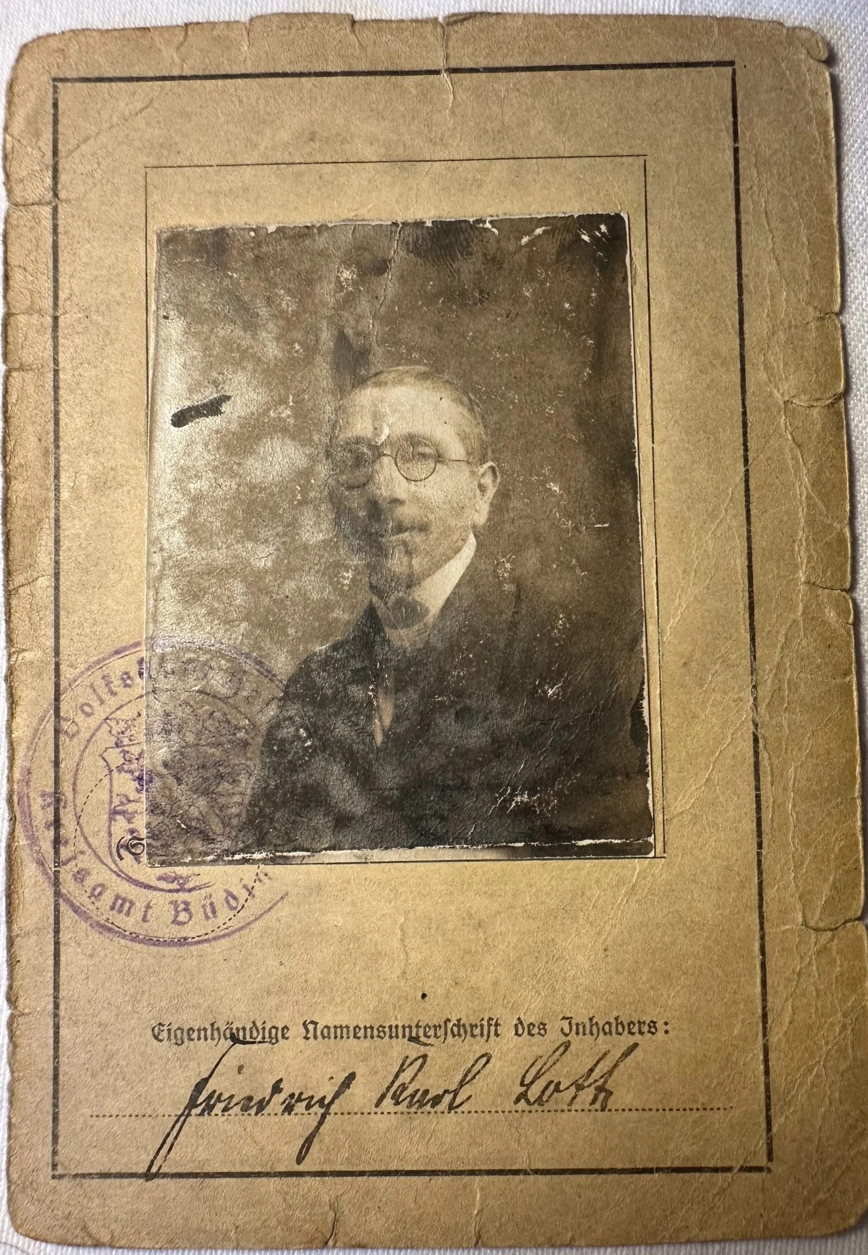 wehrpass-konvolut-fuehrerschein-1926-wehrpass-1943