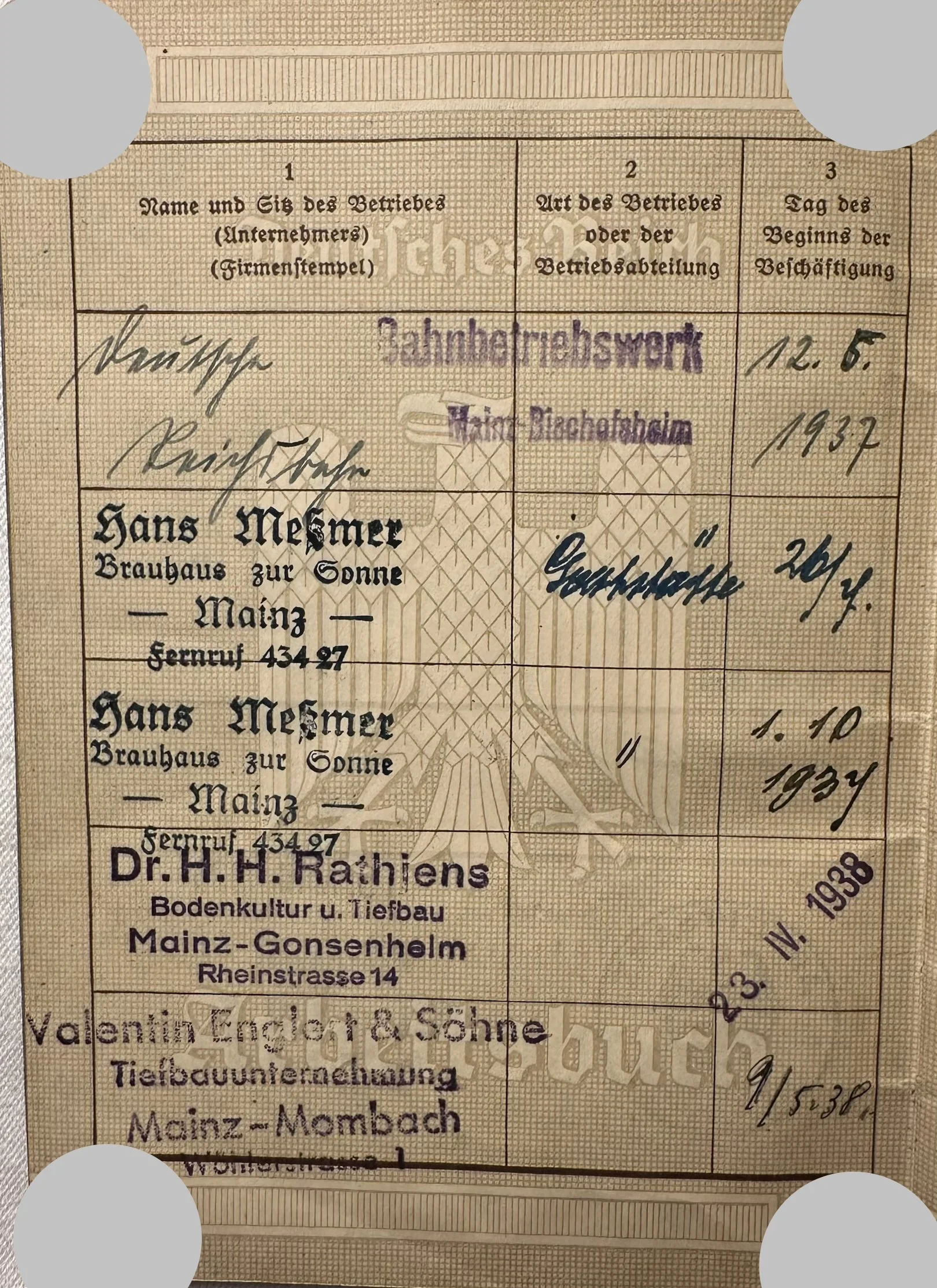 Arbeitsbuch viele Einträge