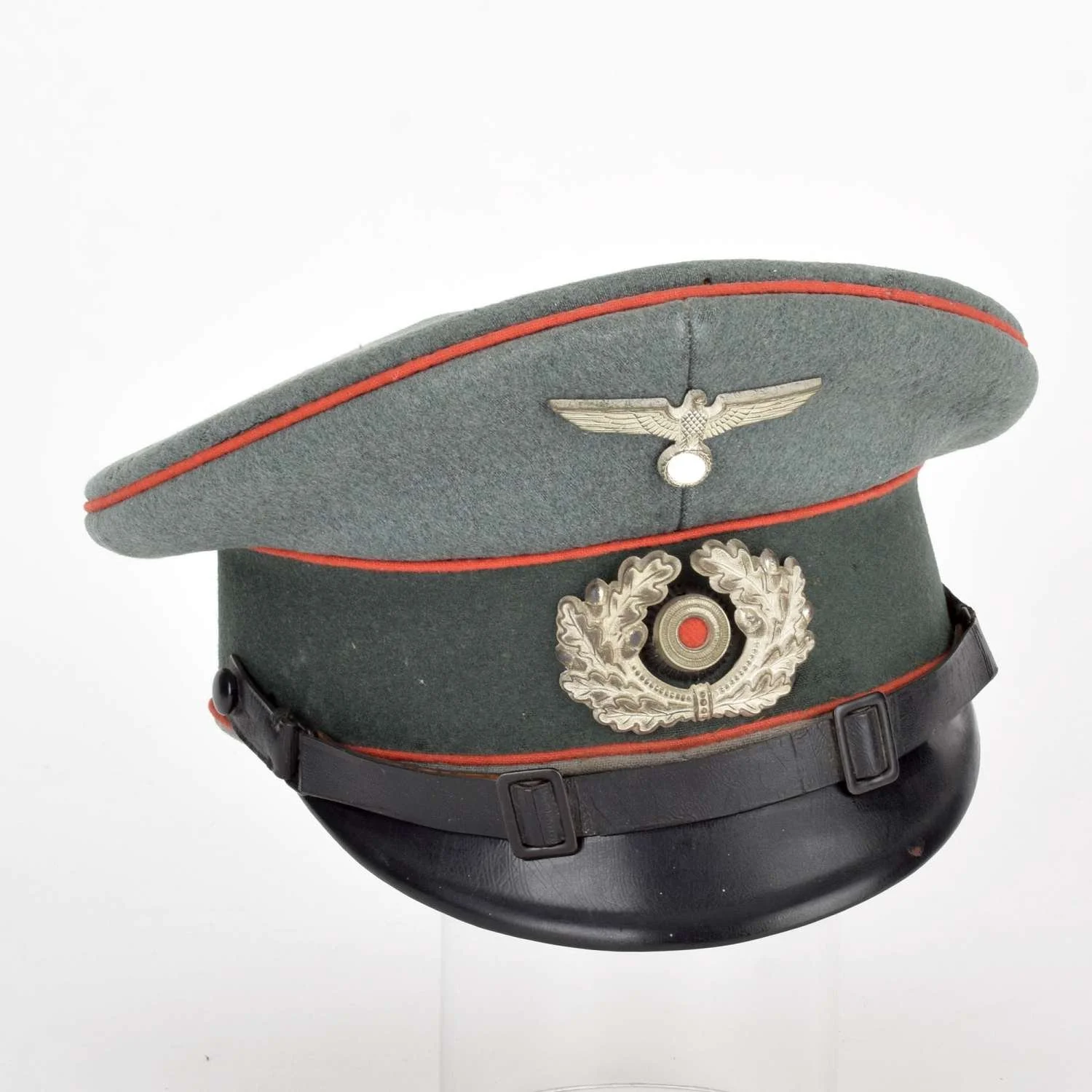 Wehrmacht Schirmmütze Artillerie Mannschaften – Trägername E. Schucker – Donaueschingen