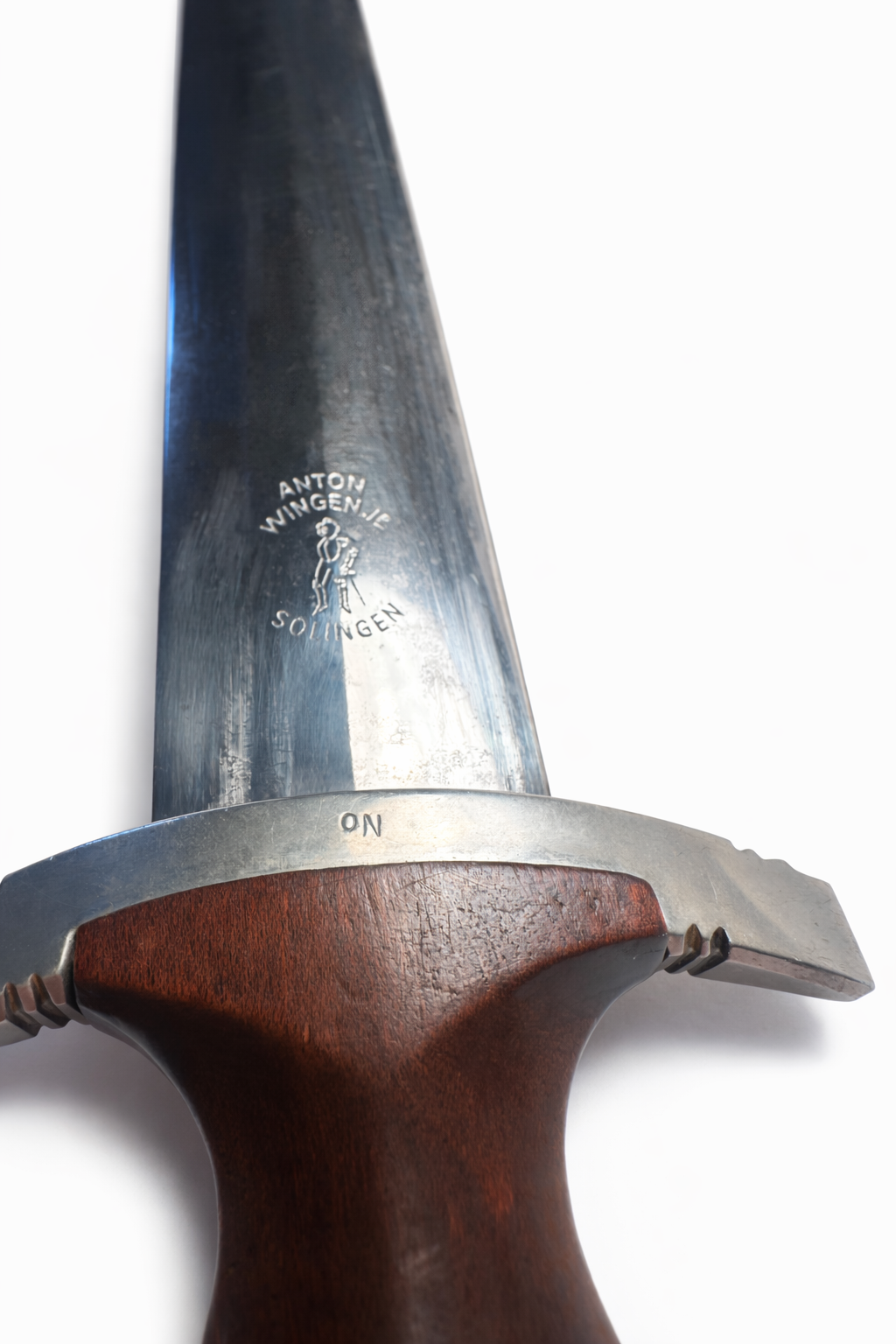 SA Dolch Anton Wingen Solingen.png