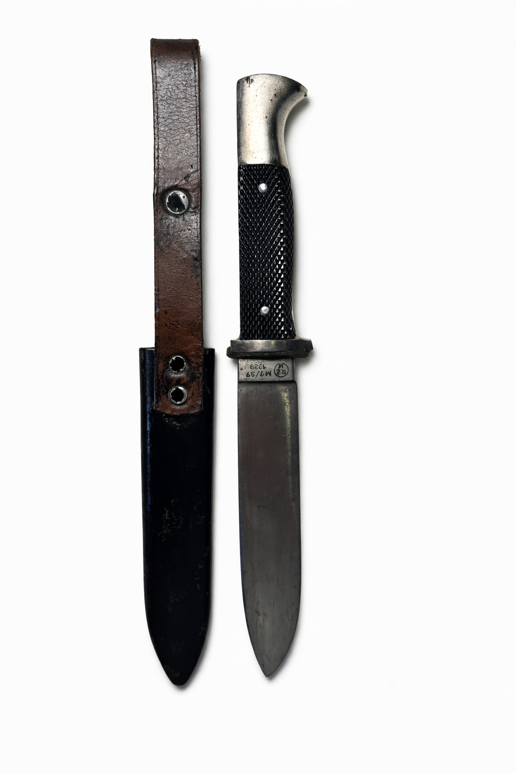 HJ Messer (2).png