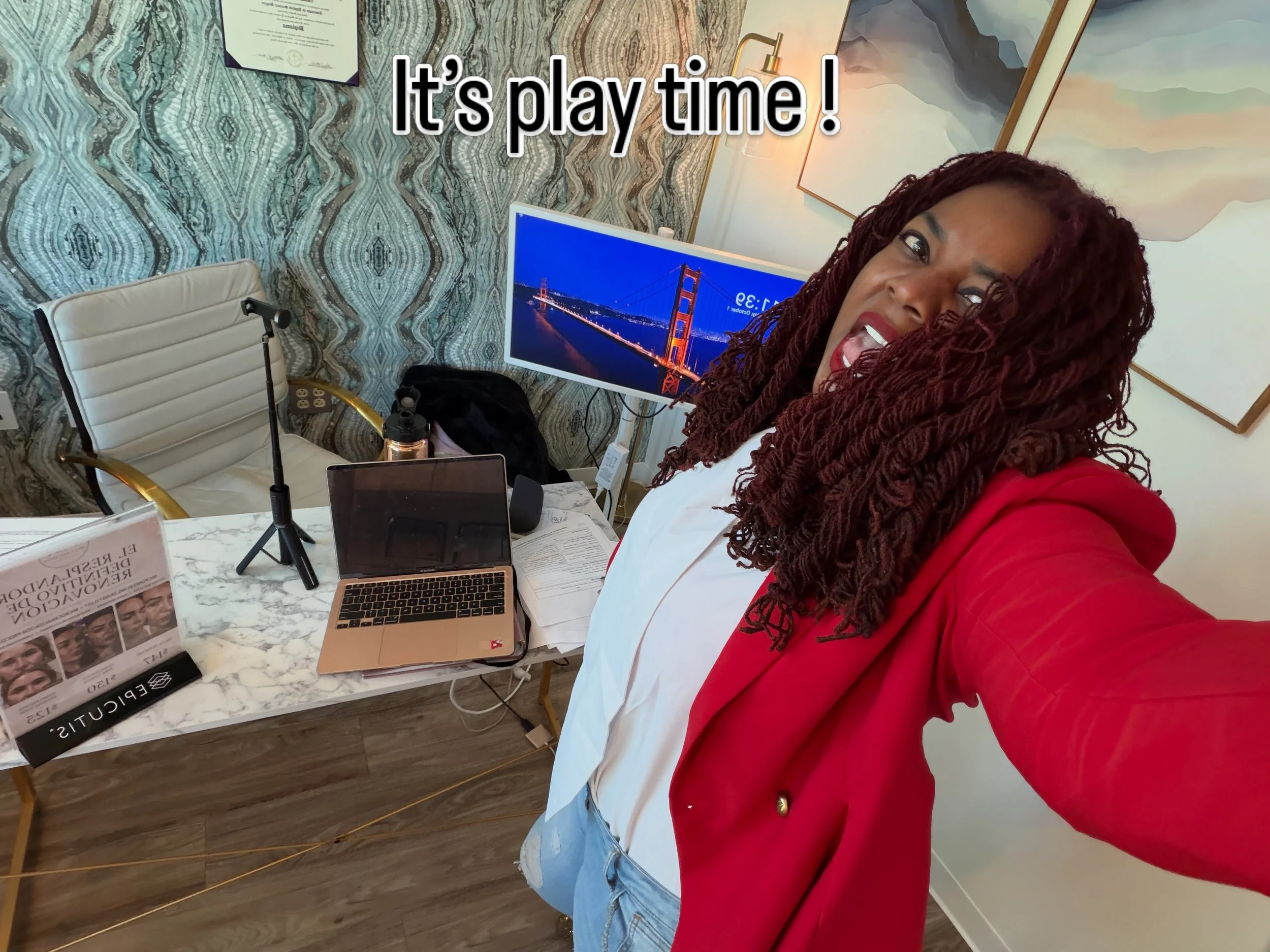 Worried about &hellip;. What ? Nah &hellip;AH HA! 😂

Baby, I&rsquo;m worried about collagen loss, hyperpigmentation, facial volume, and whether my clients are wearing their SPF. 💉✨

I have entirely different problems. 😂

📍 Raleigh, NC
Mind &amp; 