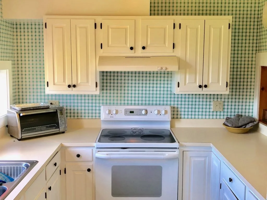 Levity Mountain Cottage Kitchen 