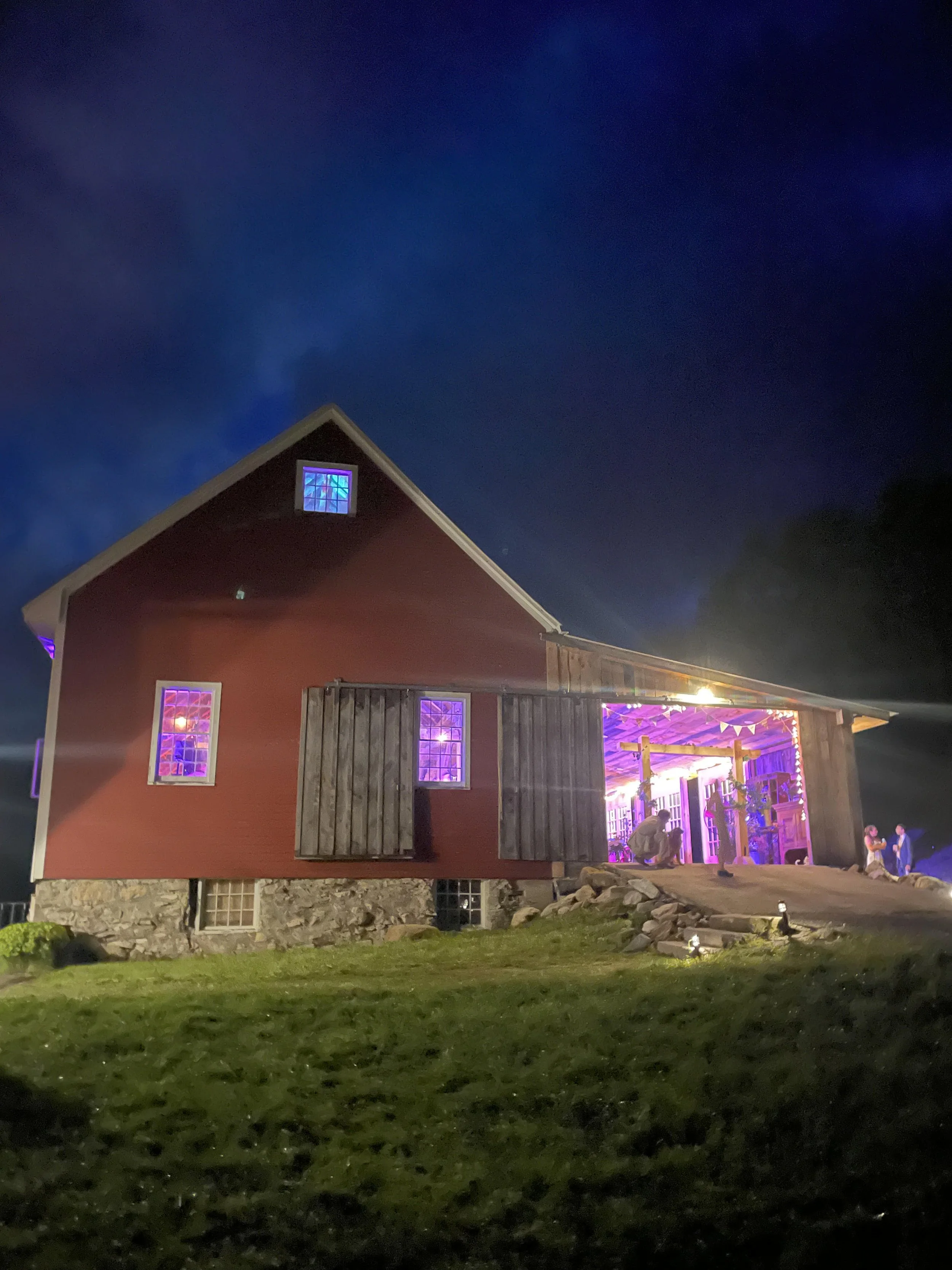 levity_mountain_barn_disco.jpg