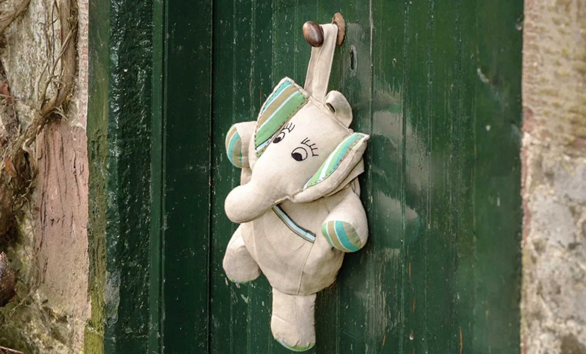 Product development for @yhoyho_designs