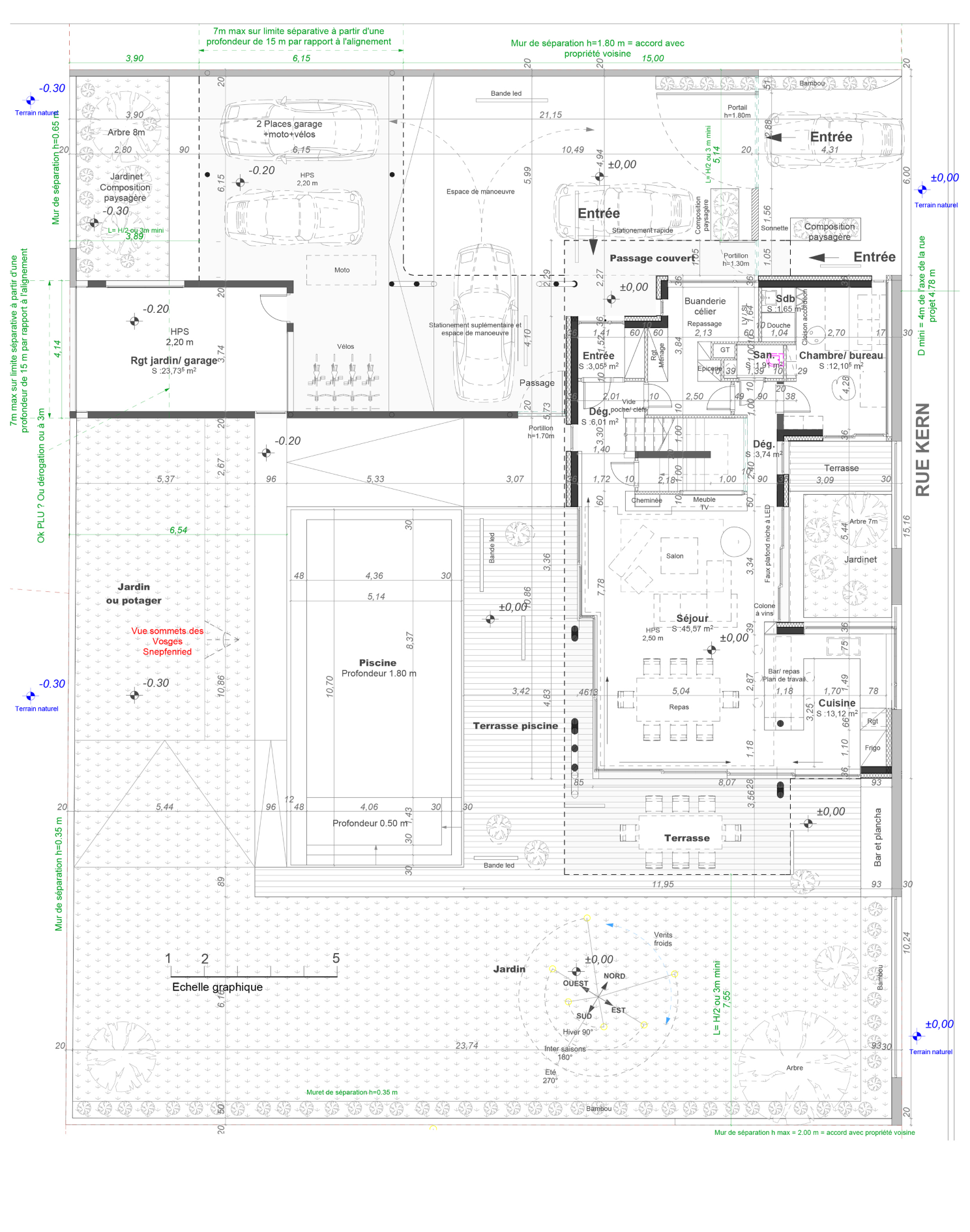 Plan architectural d'une maison avec plusieurs espaces extérieurs tels que jardin, piscine et terrasse, ainsi que des espaces intérieurs détaillés comme le salon, la cuisine, et plusieurs entrées. Le plan inclut des annotations techniques et des mesu
