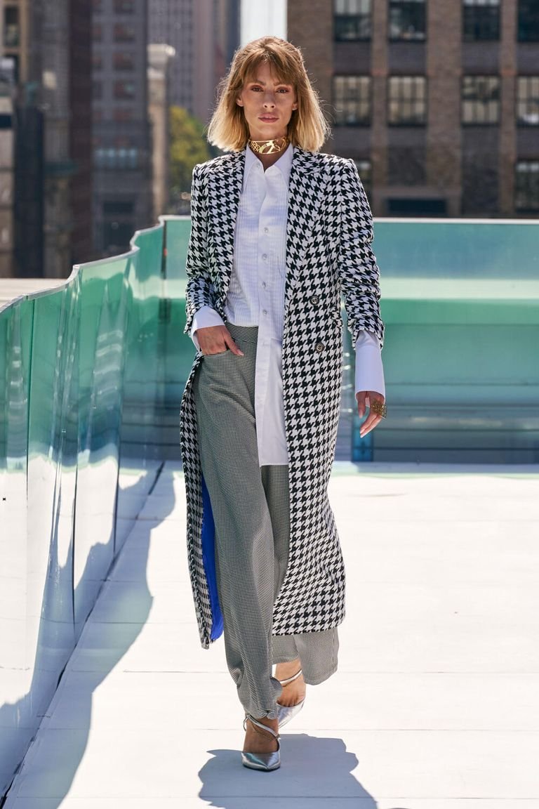 HoundstoothOvercoat_831MinhLe5.jpeg