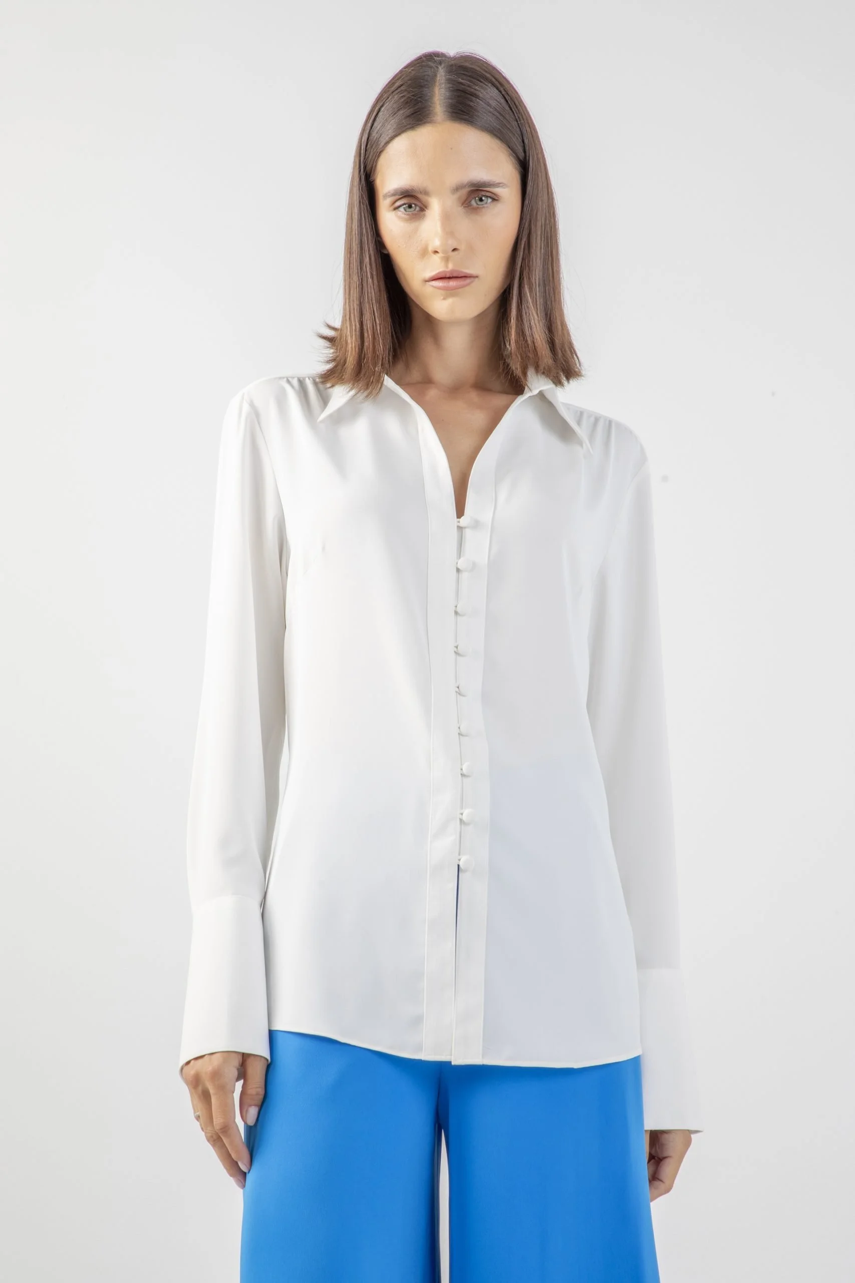 SignatureBlouse_831MinheLe3.jpg