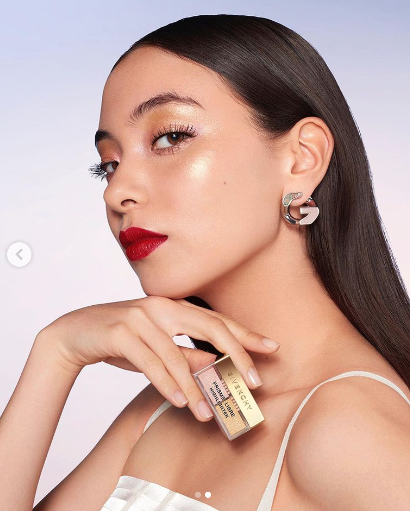 Capture d’écran 2021-11-19 à 22.25.55.png