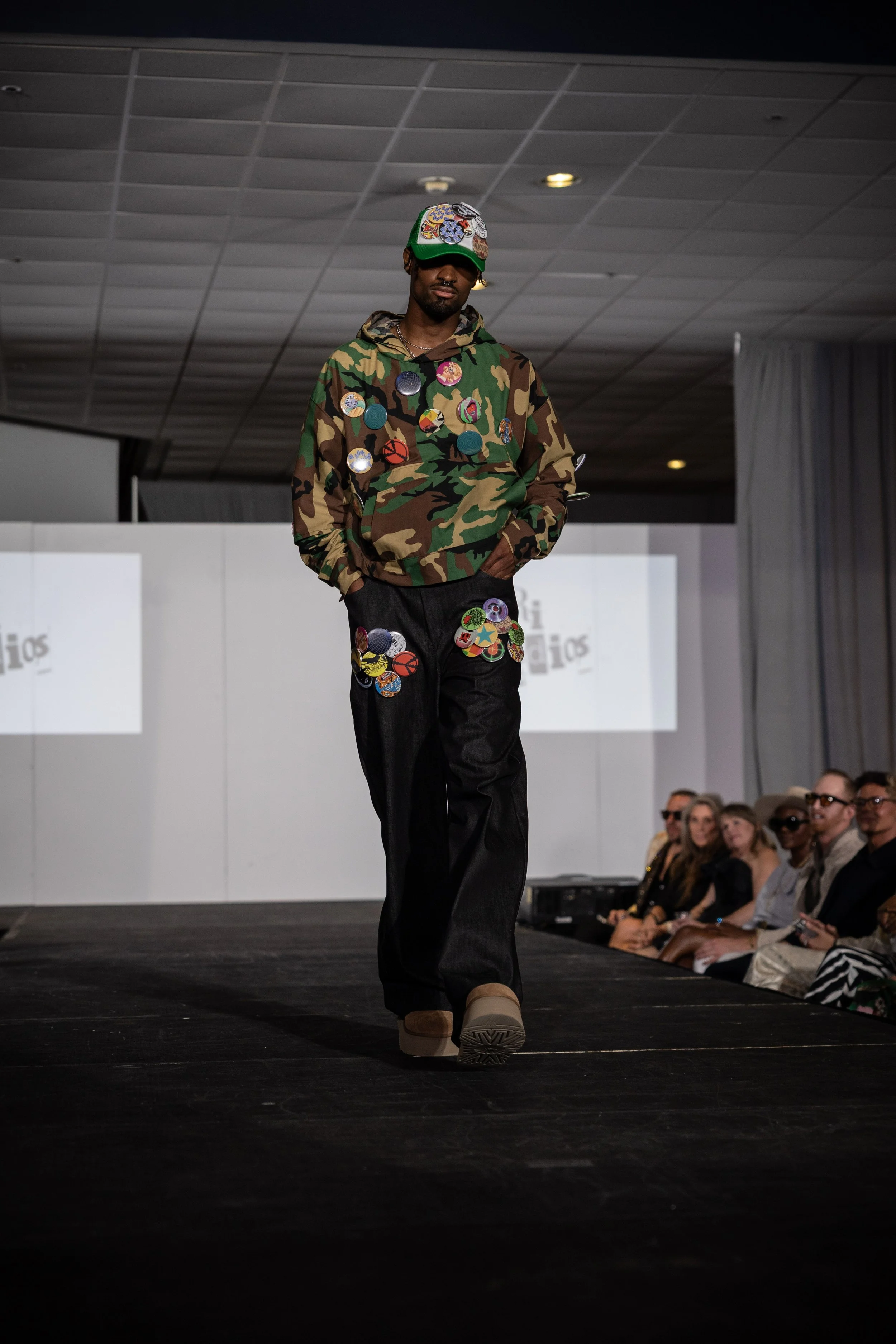 Jaeri Studios | Travis Burke 