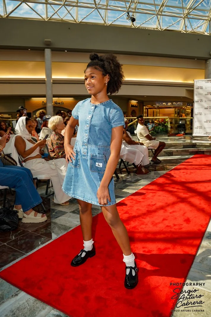 Lakeside Mall  | Sergio Arturo Cabrera