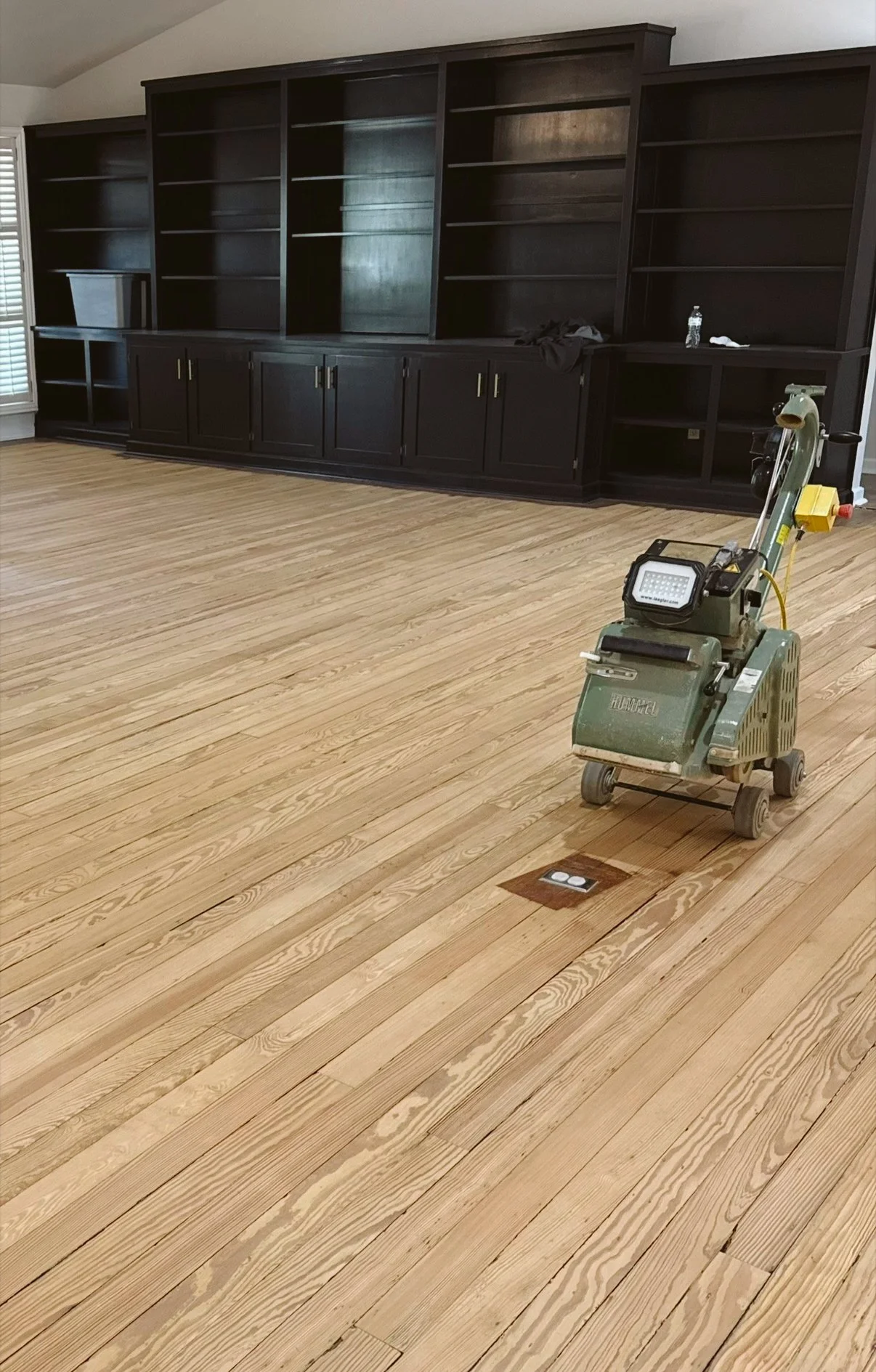 Hardwood Sanding & Refinishing