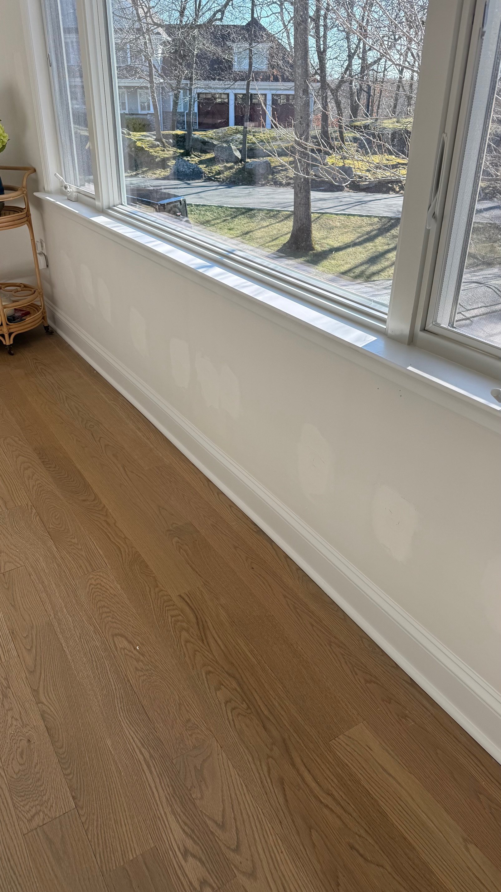 patched holes in the wall . minimal invasive insulation. no tear down wall. fill insulation. drain and fill insulation. retrofit insulation