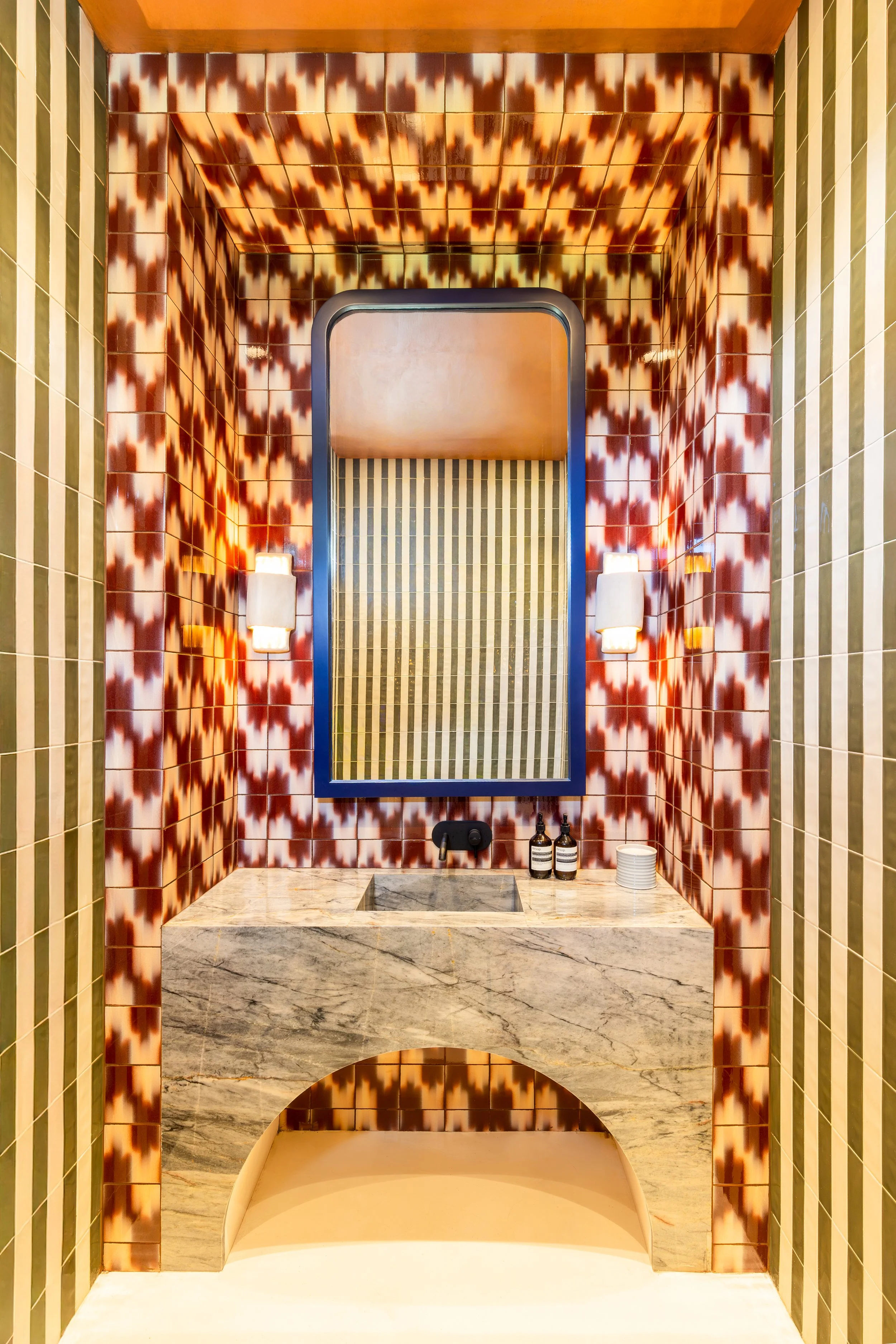 Kabe-LeandroBulzzano(1de32).jpg