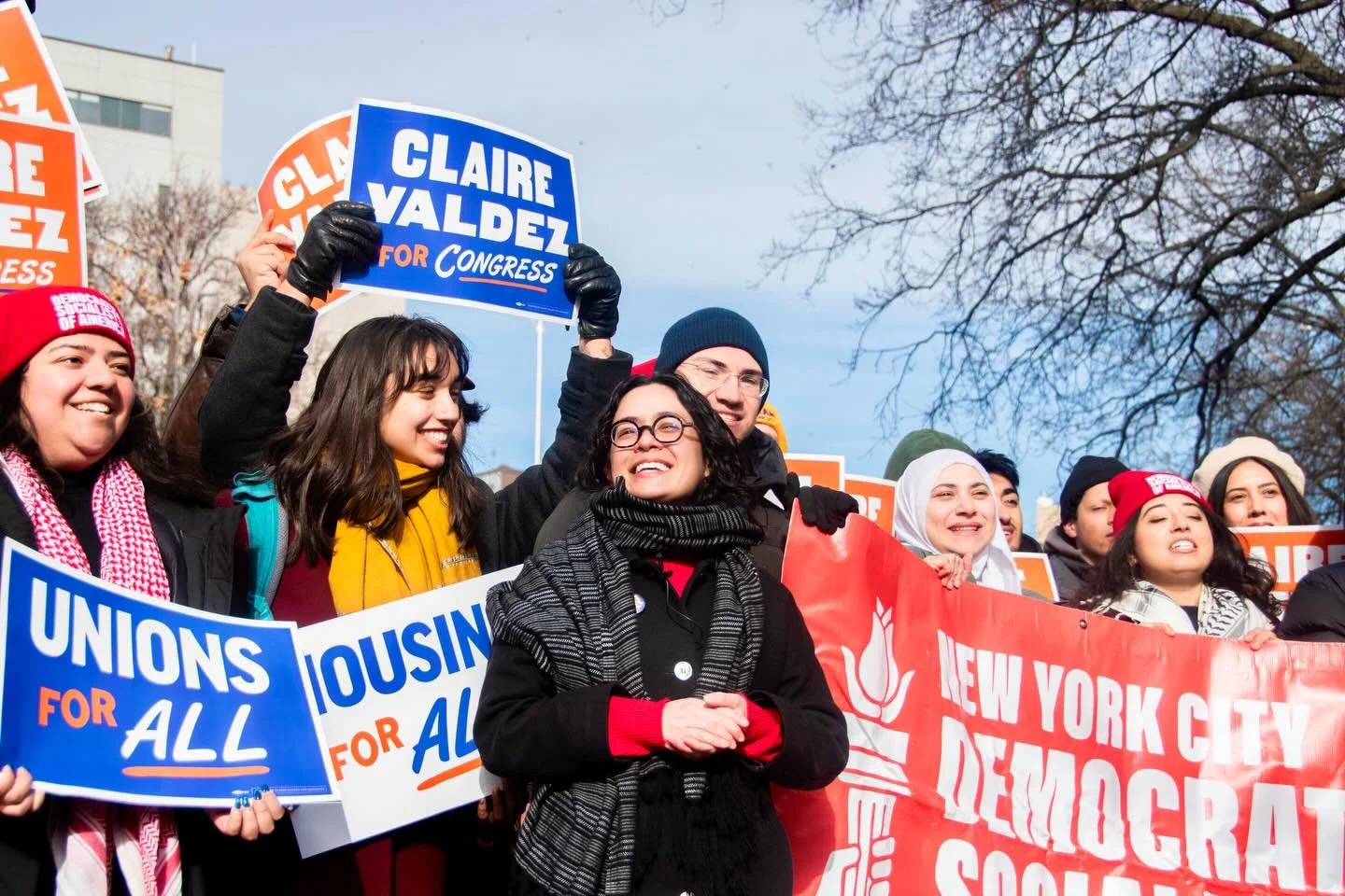 @nycdsa and @claireforny held a small rally this morning to announce Valdez officially receiving the organization&rsquo;s endorsement in her NY-7 congressional campaign. In attendance were fellow NYC-DSA candidates @cct4nyc and @aberkawas as well as 