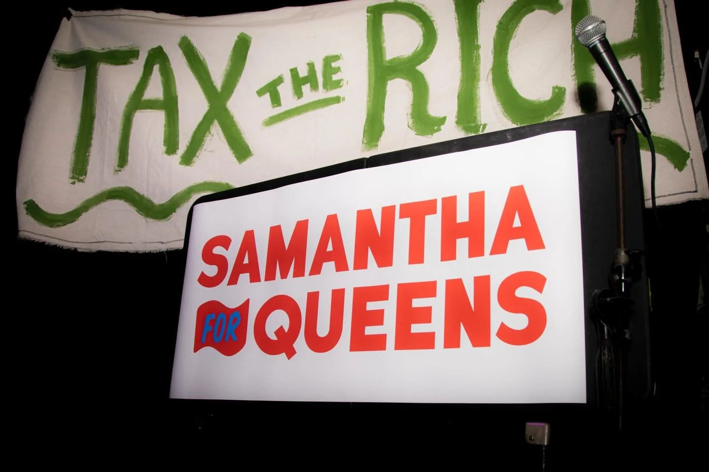 New York State Assembly District 37 candidate @samantha4queens held a campaign launch event at @thewindjammer bar in Ridgewood, Queens last night. The @nycdsa -endorsed candidate is running to succeed current DSA incumbent @claireforny who is leaving