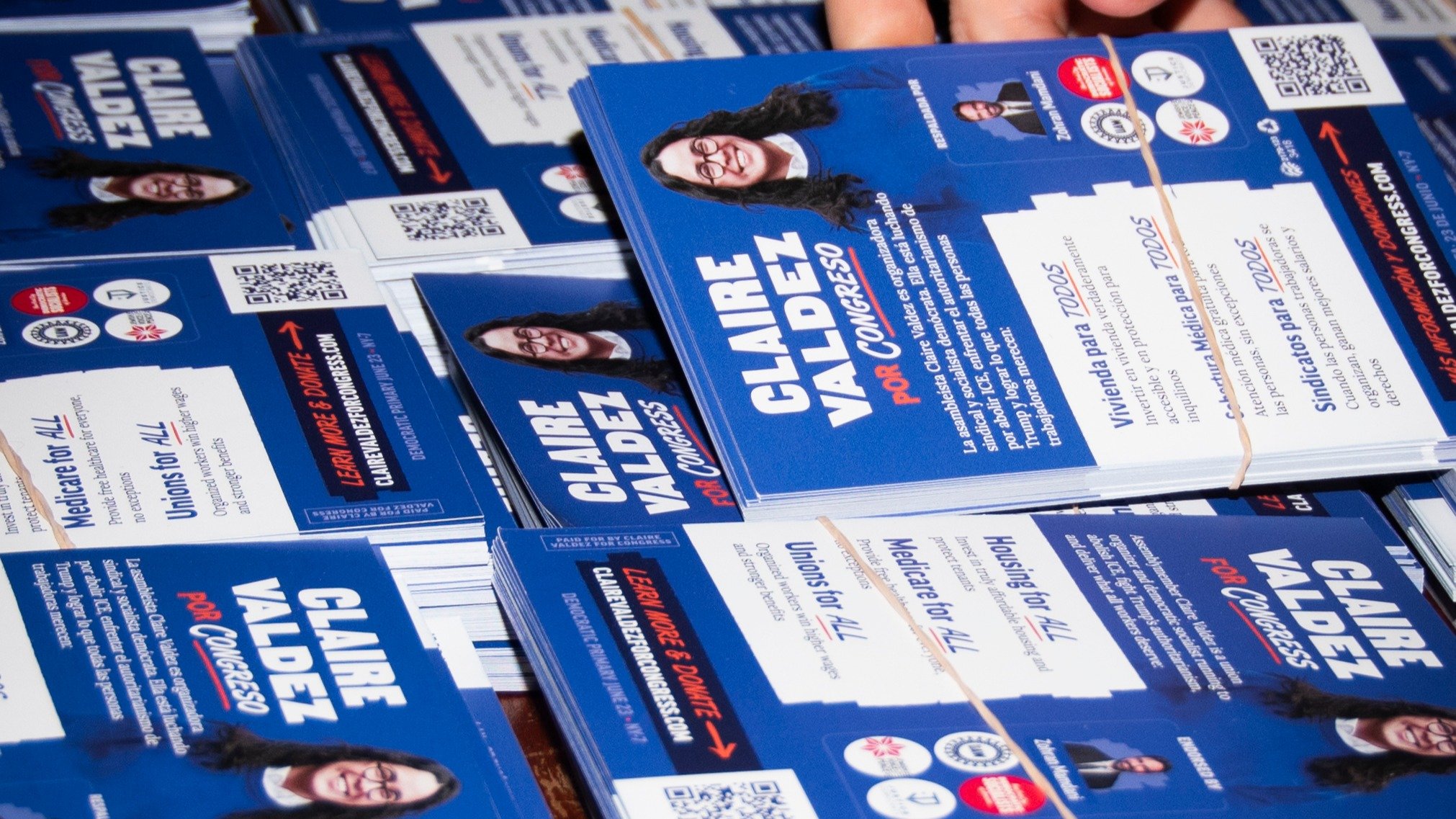 Yesterday, supporters of @claireforny packed into Starr Bar in Bushwick for the campaign's official canvass launch. Valdez, an @nycdsa -endorsed candidate, is running for Congress in NY-7 to replace outgoing Congresswoman Nydia Vel&aacute;zquez. The 