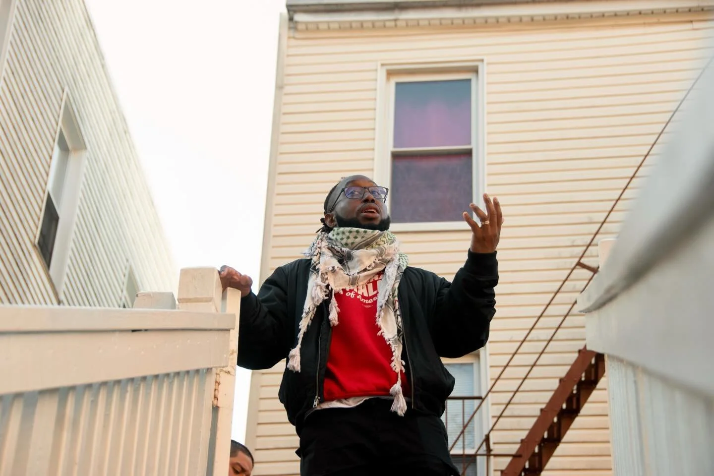 @darializaforny and @conradforharlem held a fundraiser on Sunday at Shea&rsquo;s Emerald Bar in the Bronx. 

Avila Chevalier is running for Congress in NY-13 district while Blackburn is running for State Assembly in District 70. Both candidates are e