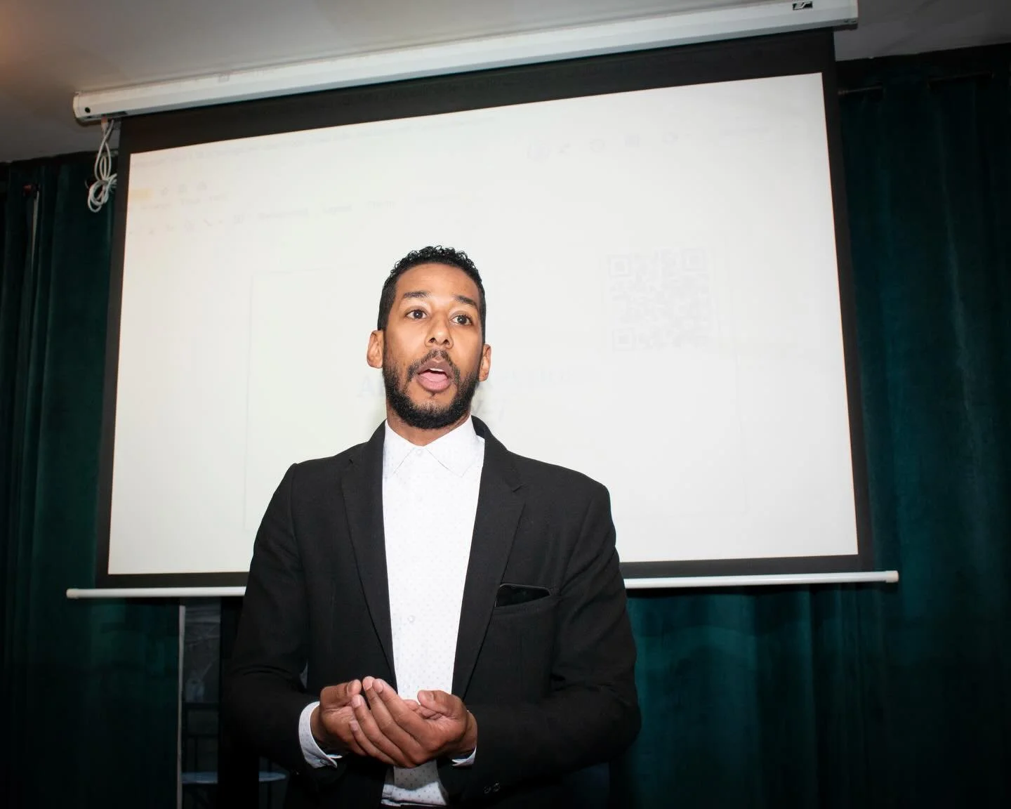 @bkyoungdems held an endorsement forum on Wednesday for candidates running in NY&rsquo;s 7th and 10th congressional district. NY-7 candidates @reynoso.brooklyn @claireforny and @kumar4ny attended as did NY-10 incumbent @dangoldmanforny and challenger
