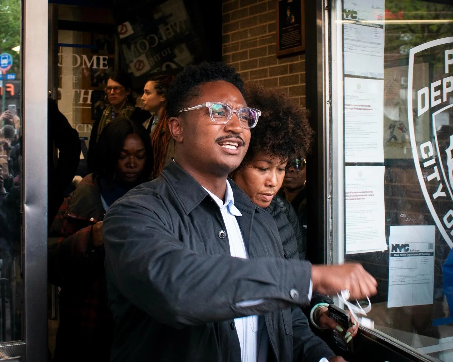 @chiosse was arrested today at an anti-deed theft protest action today in Bed-Stuy organized in part by The People&rsquo;s Coalition to Stop Deed Theft. NYPD officers tackled Oss&eacute; to the ground and held him at 79th precinct in Brooklyn, before