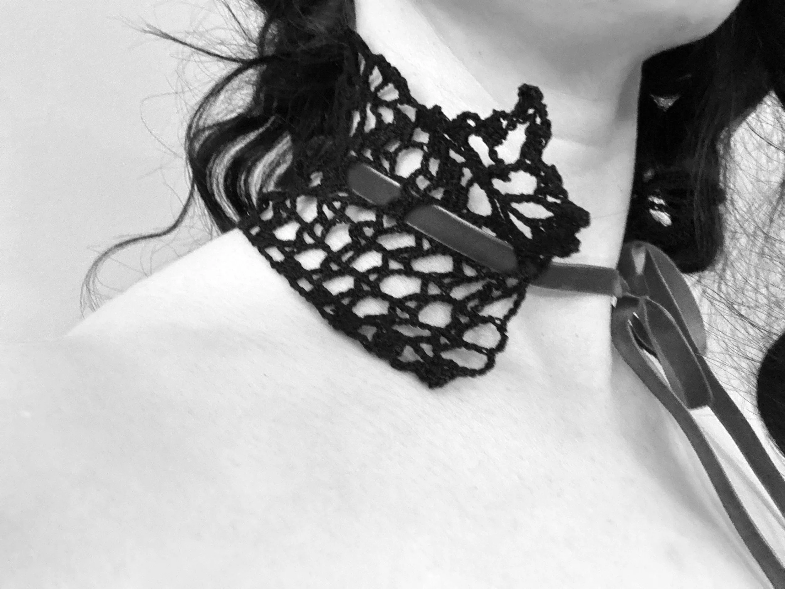 Victorian Gothic Short Lace Collar