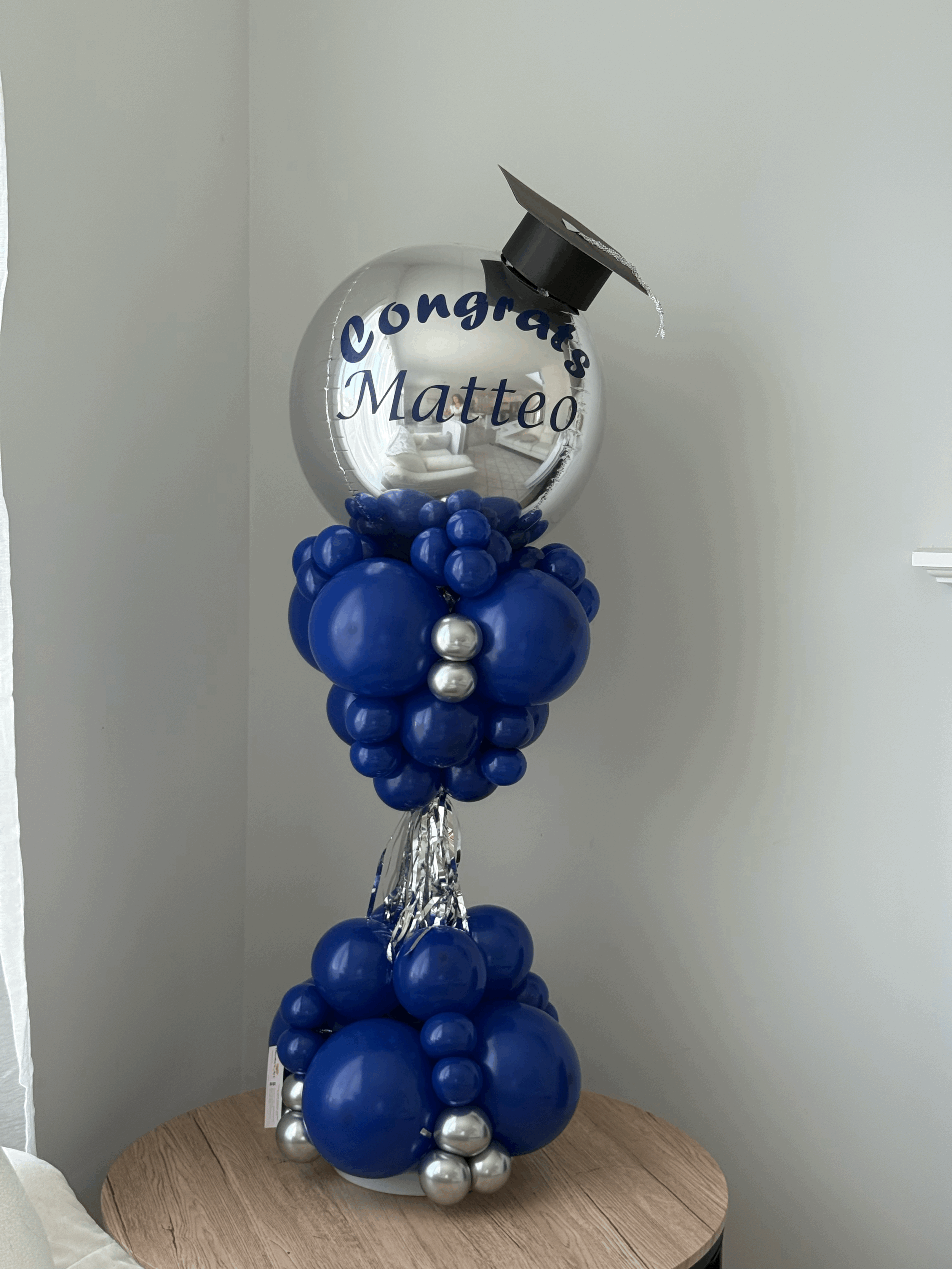 Grad Spotlight Centrepiece