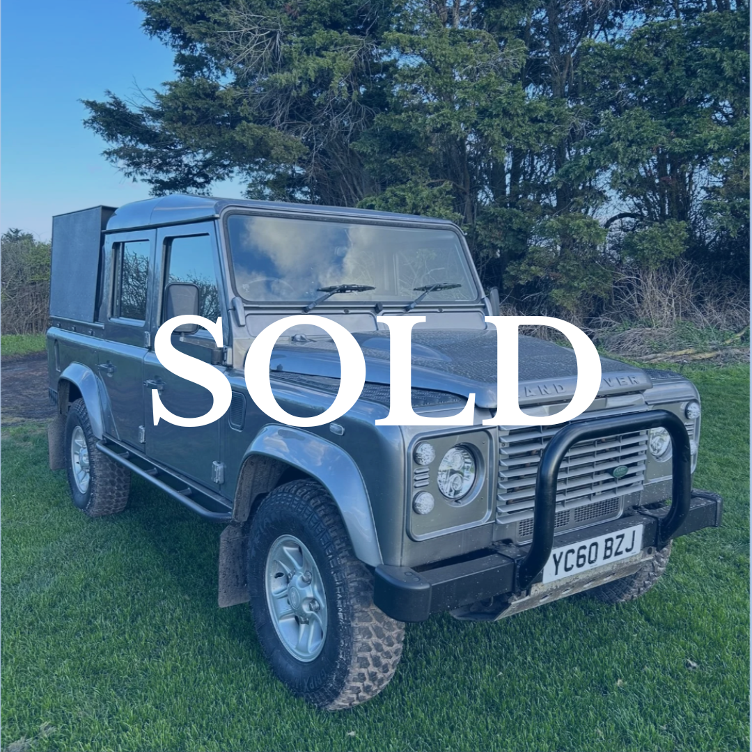 Land Rover Defender 110 Pick Up