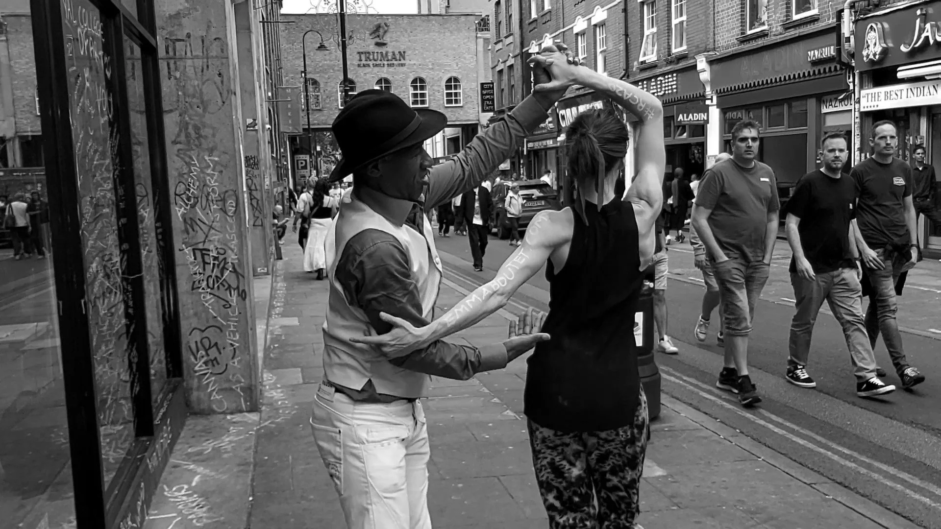 Dance with Unknown Unknowns - Public Realm_Emma Boutet_24.jpg