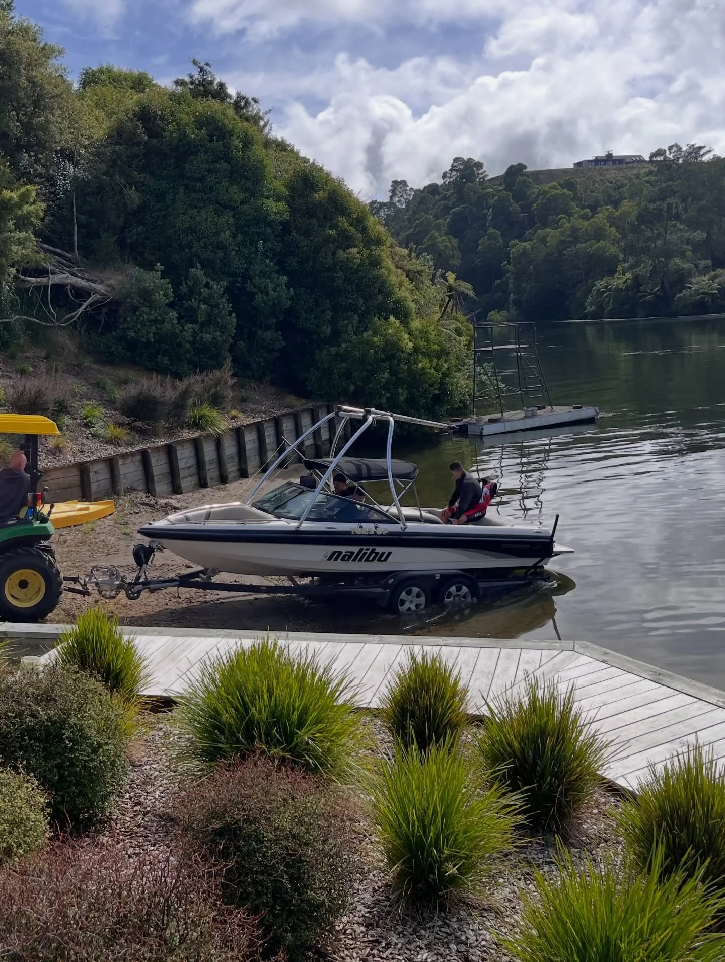 The lake that gives Lakeside Haven its name. As a big waterskiing family, it&rsquo;s definitely a haven for us and a treat to be able to ski from the backyard