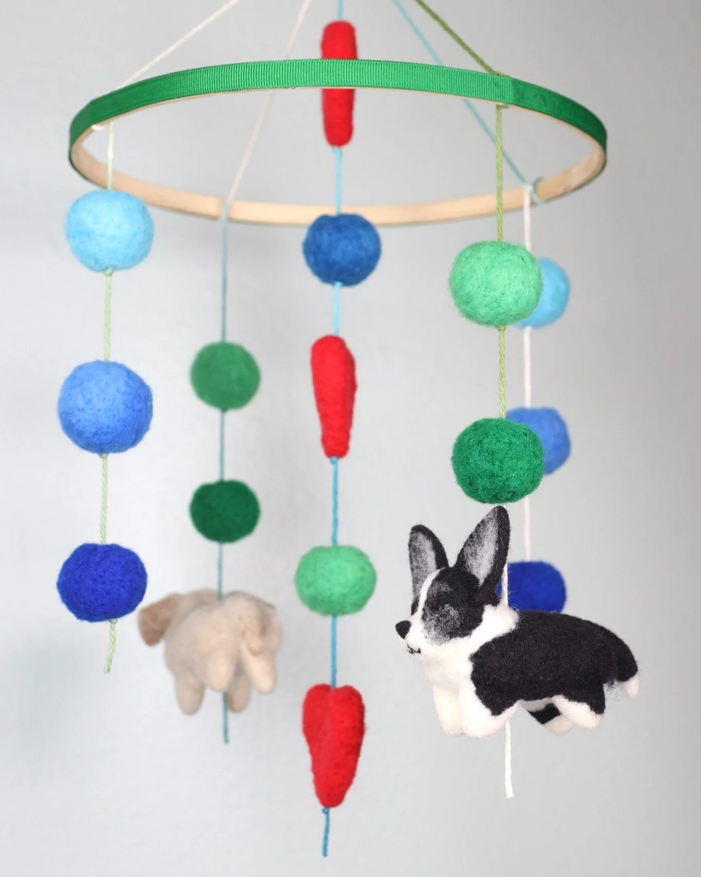 Zora and Breezy can't wait to herd and retrieve some happy dreams for their new little sibling &hearts;

#HappyDreams #NewBaby #YellowLab #CardiganWelshCorgi #Nursery