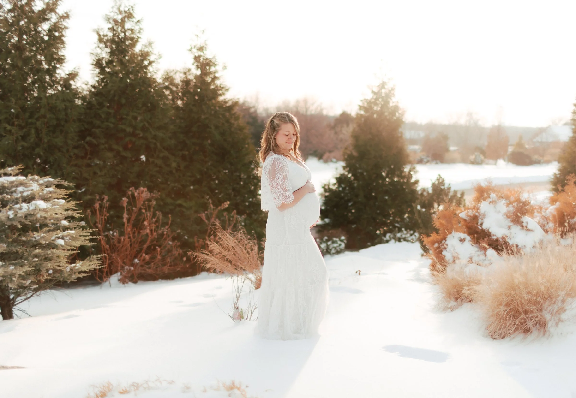 Snowy Maternity Session Springfield Missouri Esther Ziegler Studio 9.jpg
